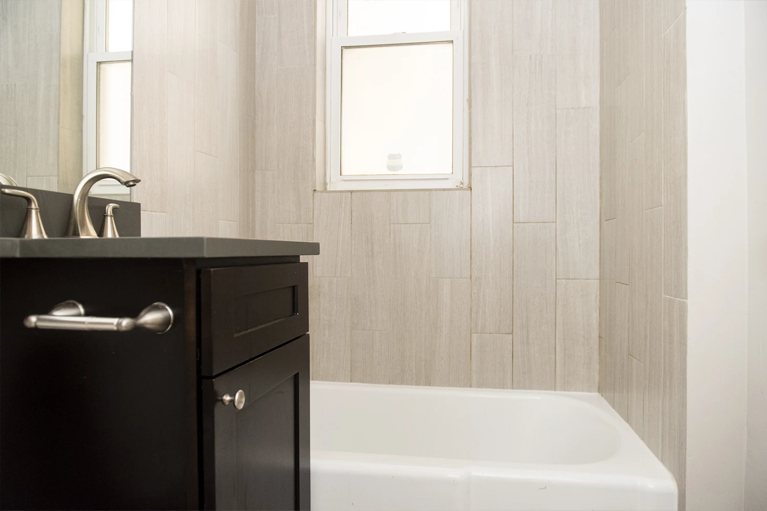 511 W Belmont Ave Apt 33, Chicago IL properties 511-w-belmont-chicago-il-60657-lake-view 511-33   
