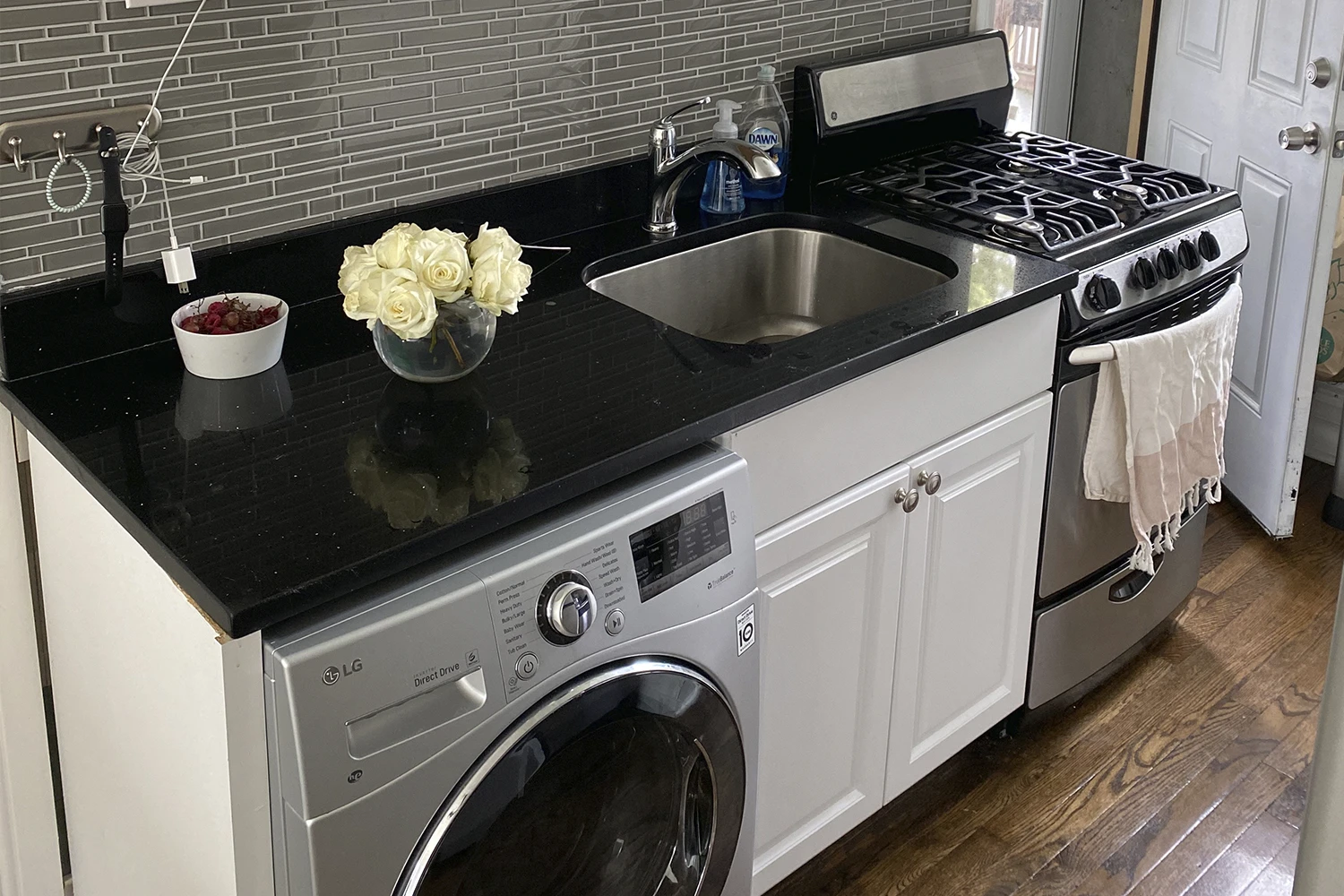 646.5 W Roscoe St Apt 3S, Chicago IL properties 646-48-w-roscoe-chicago-il-60657-lake-view 646-5-3s   