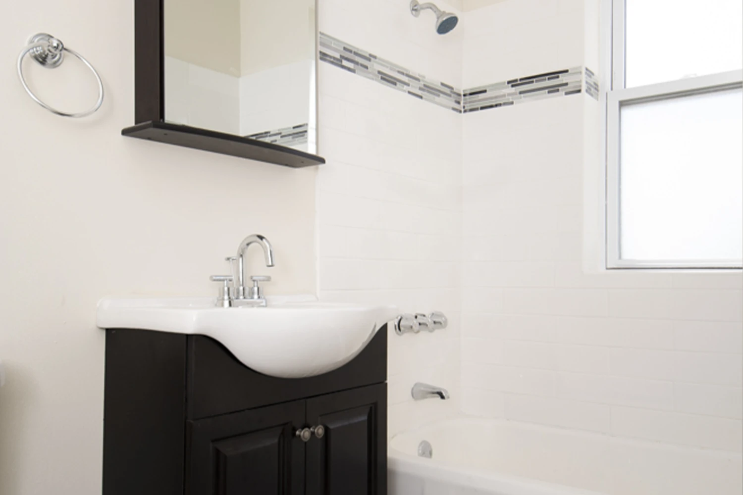 943 Judson Ave St Apt 3, Evanston IL properties 312-320-lee-st-evanston-il-60202 943-3   