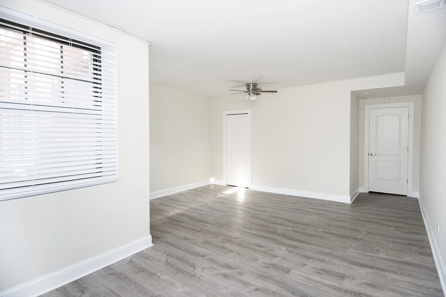 943 Judson Ave St Apt GDN, Evanston IL properties 312-320-lee-st-evanston-il-60202 943-gdn   