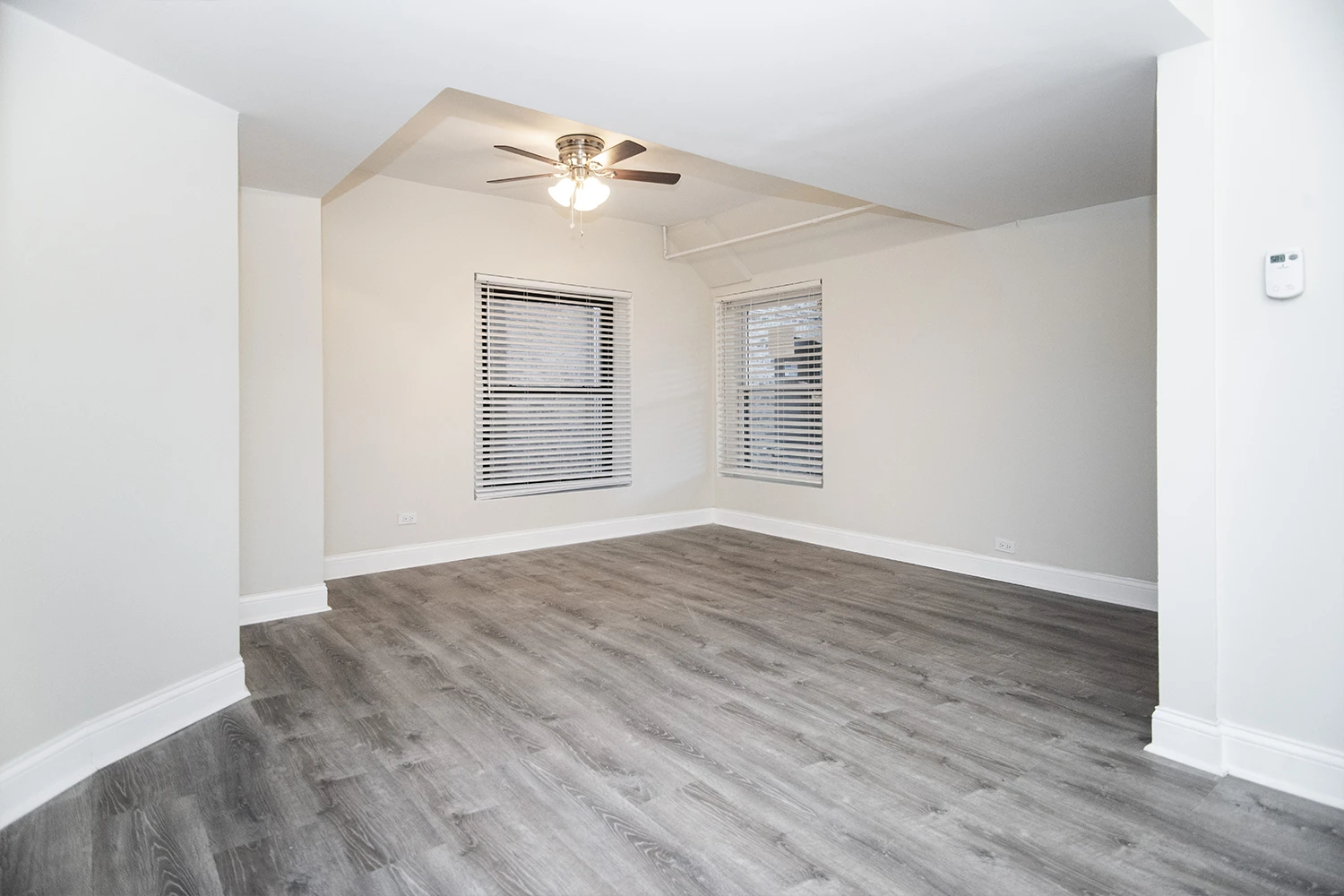 943 Judson Ave St Apt GDN, Evanston IL properties 312-320-lee-st-evanston-il-60202 943-gdn   