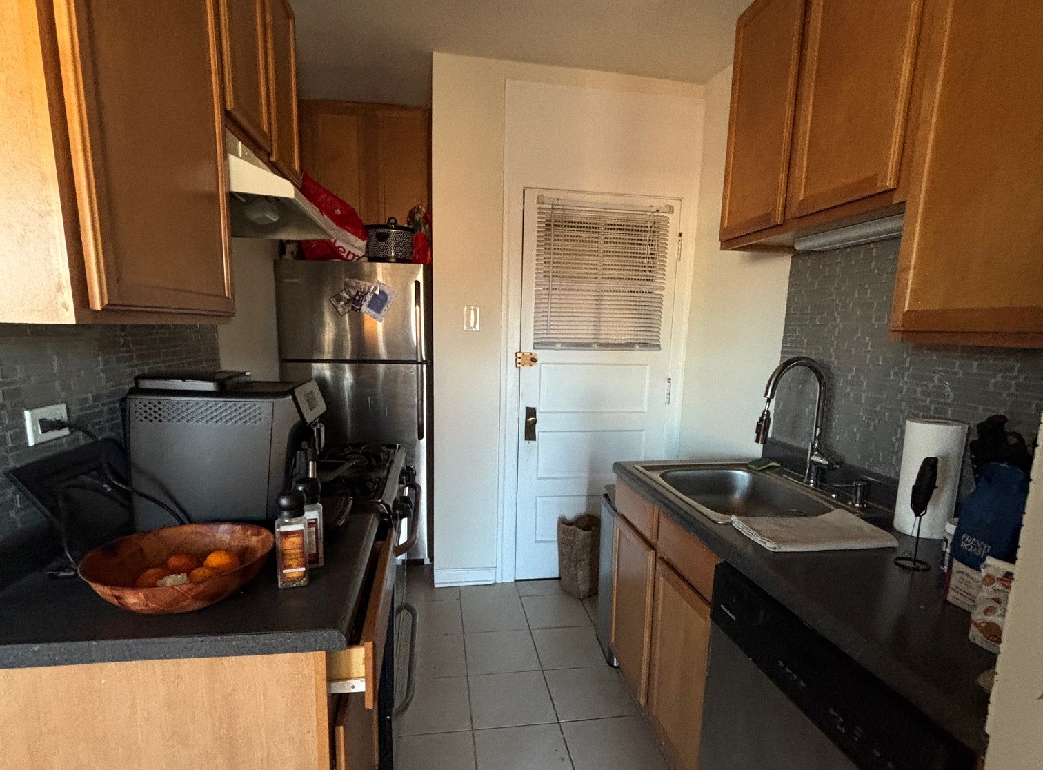 1251 W Henderson St Apt 3, Chicago IL properties 3323-25-n-lakewood-chicago-il-60657-lake-view 1251-3