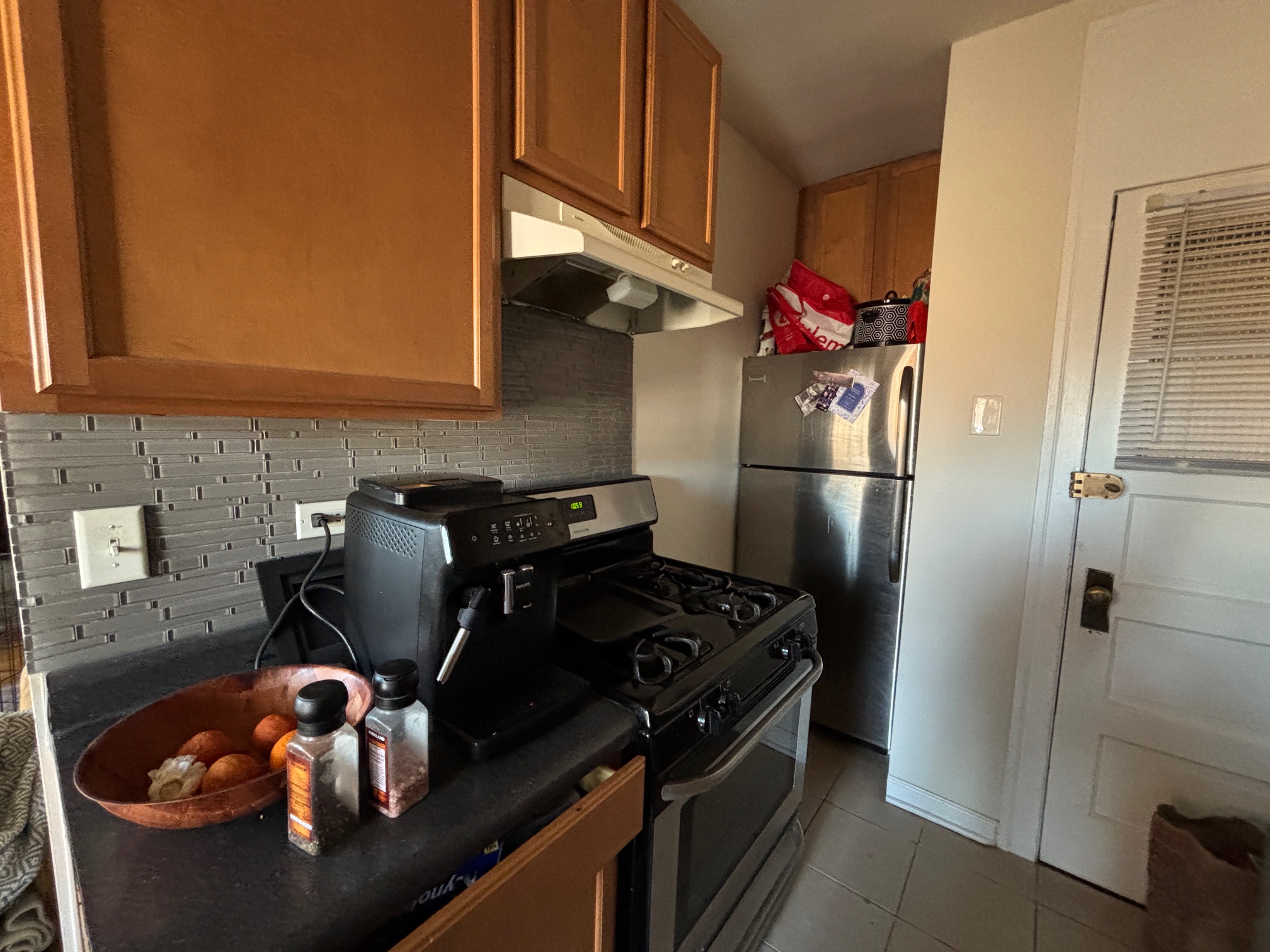 1251 W Henderson St Apt 3, Chicago IL properties 3323-25-n-lakewood-chicago-il-60657-lake-view 1251-3