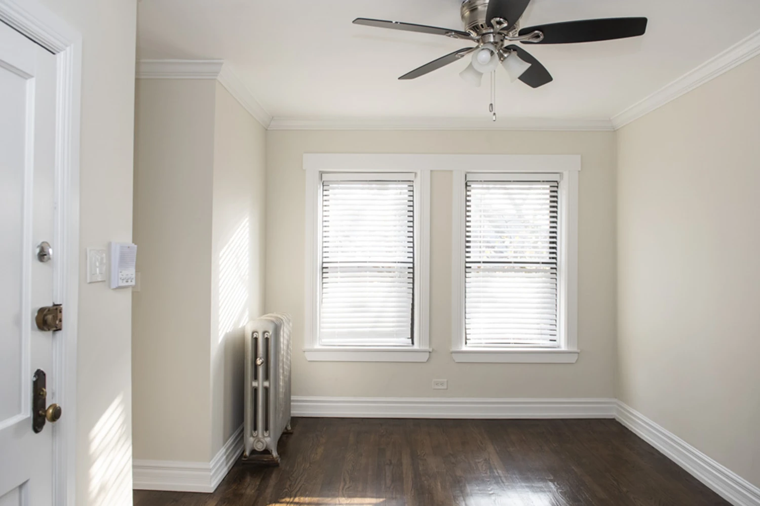 1056 W Lill Ave Apt 1, Chicago IL properties 2535-37-n-seminary-chicago-il-60614-lincoln-park 1056-1