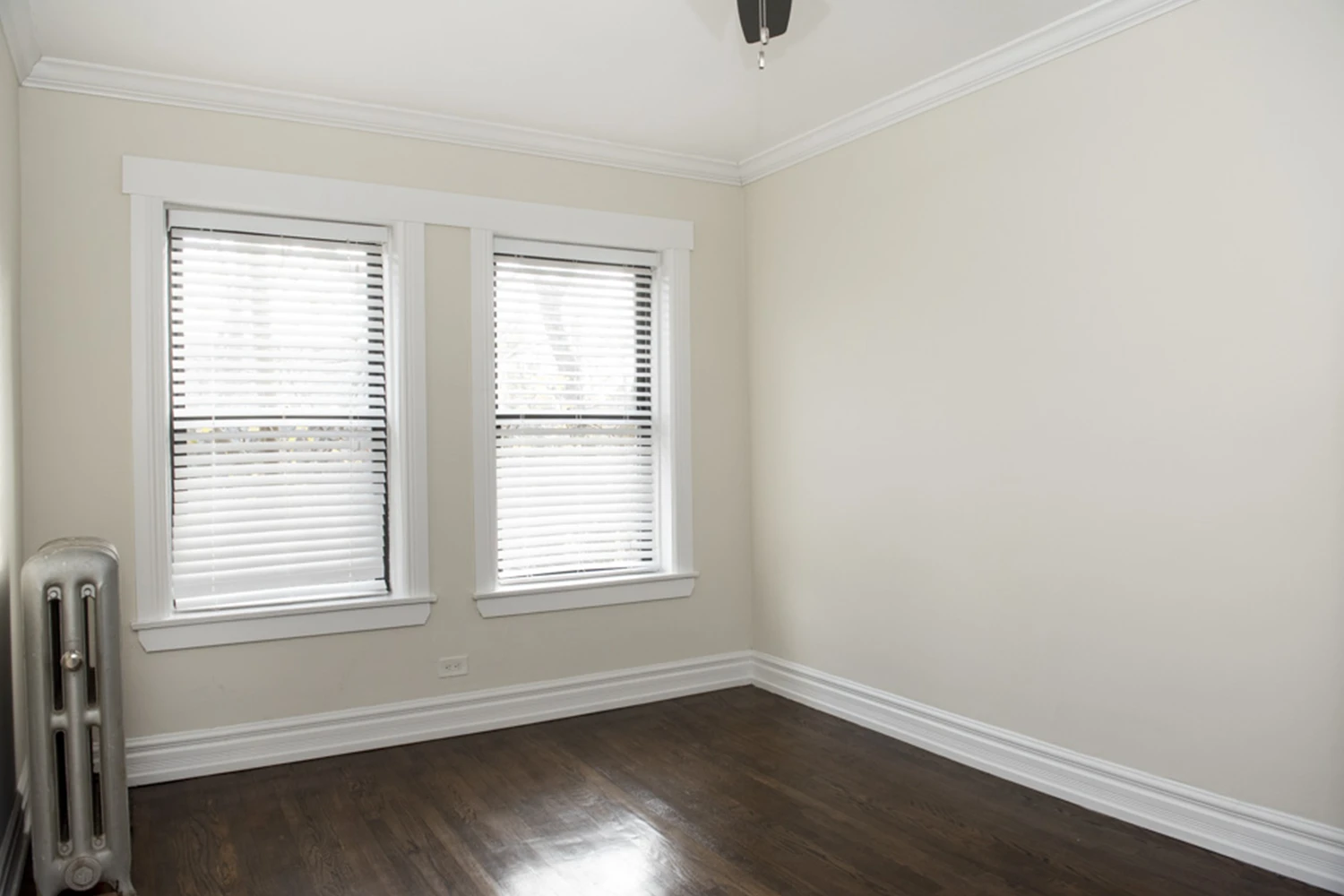 1056 W Lill Ave Apt 1, Chicago IL properties 2535-37-n-seminary-chicago-il-60614-lincoln-park 1056-1