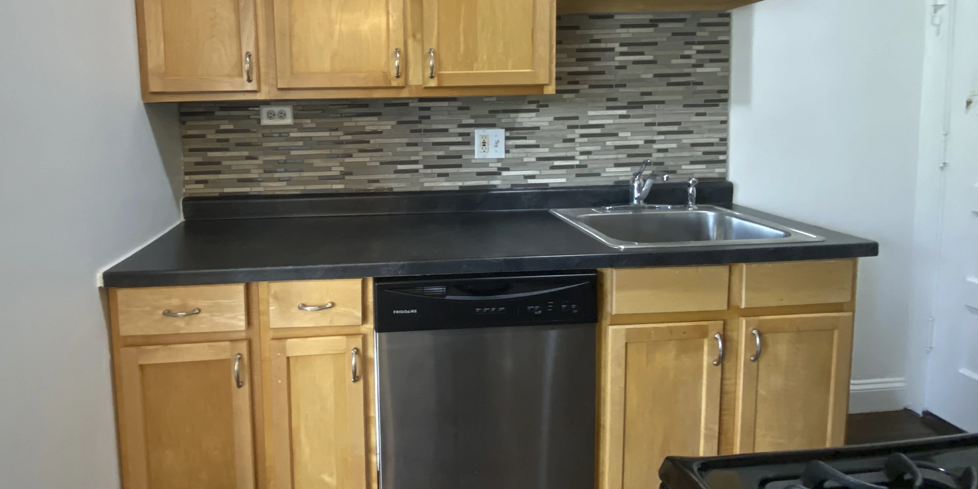 1253 W Henderson St Apt 3, Chicago IL properties 3323-25-n-lakewood-chicago-il-60657-lake-view 1253-3