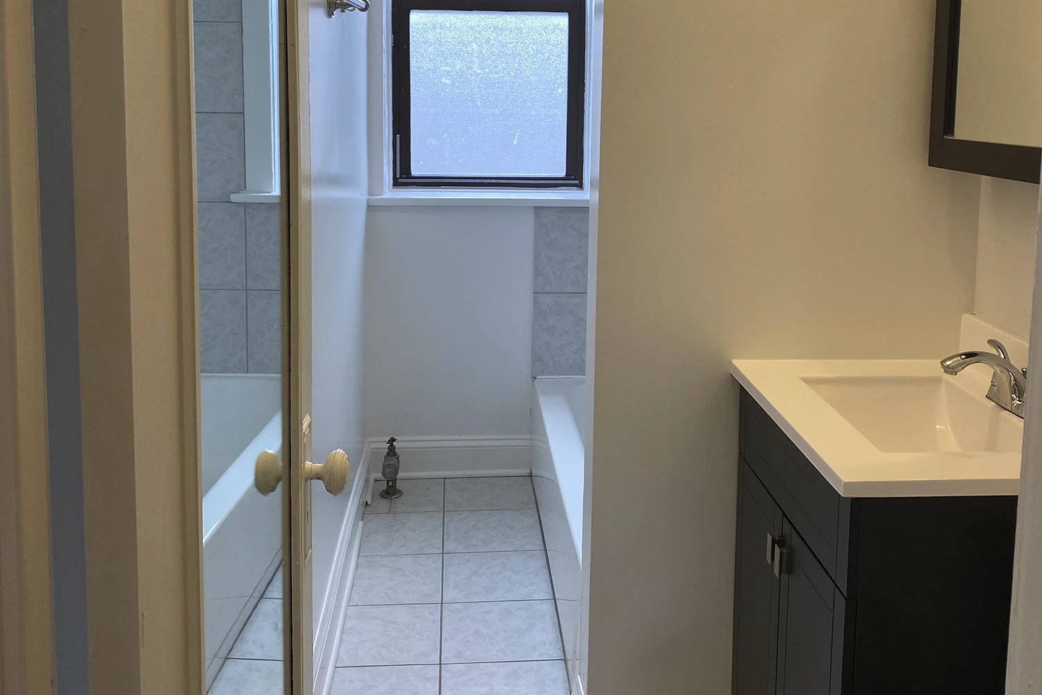 1253 W Henderson St Apt 3, Chicago IL properties 3323-25-n-lakewood-chicago-il-60657-lake-view 1253-3