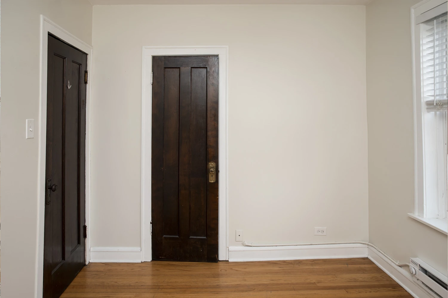 1417 W Hutchinson St Apt 2, Chicago IL properties 4216-26-n-clark-st-chicago-il-60613-lake-view 1417-2