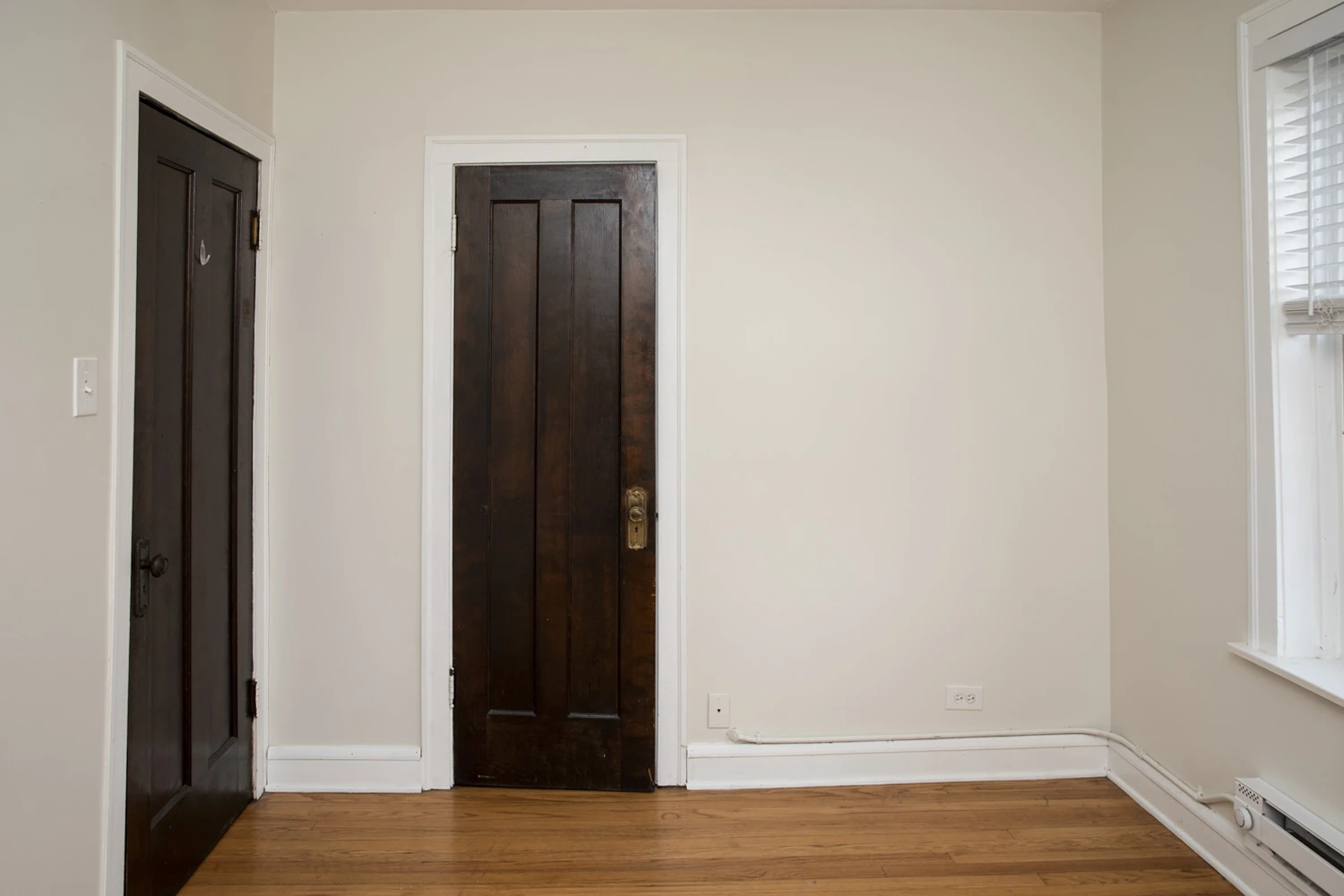 1417 W Hutchinson St Apt 3, Chicago IL properties 4216-26-n-clark-st-chicago-il-60613-lake-view 1417-3