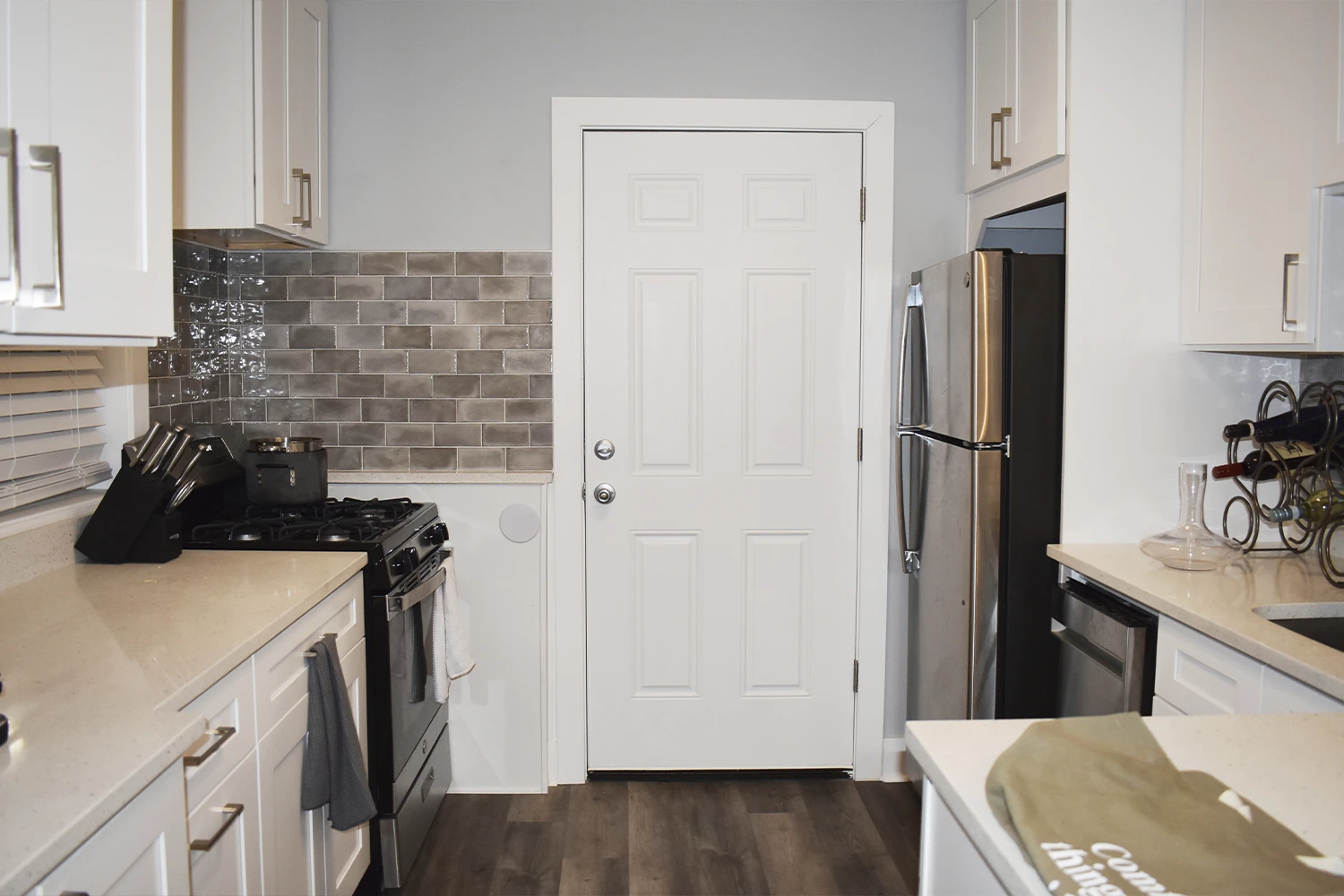 1417 W Hutchinson St Apt GDN, Chicago IL properties 4216-26-n-clark-st-chicago-il-60613-lake-view 1417-gdn