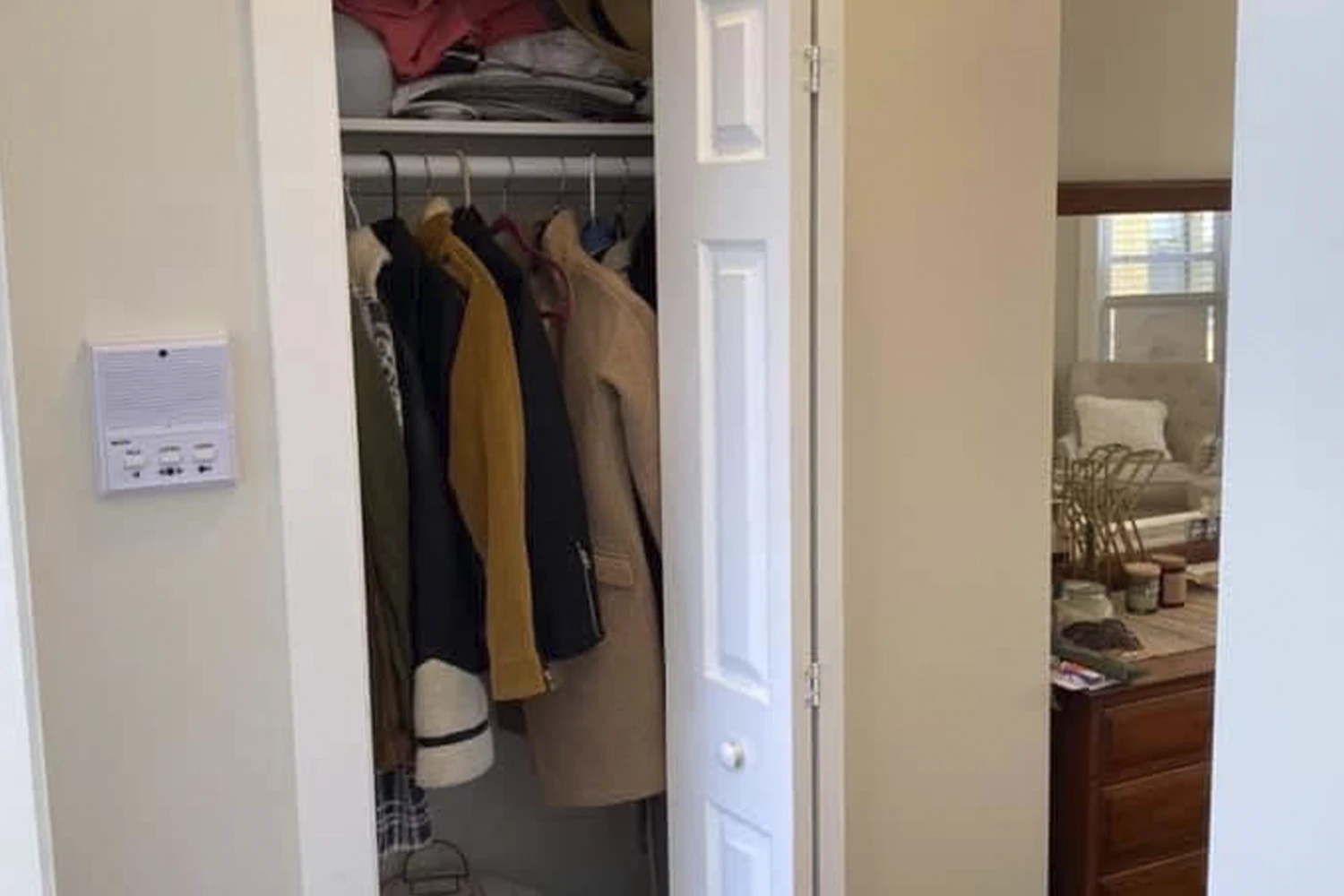 3817.5 N Greenview Ave Apt 1W, Chicago IL properties 3815-23-n-greenview-ave-chicago-il-60613-lake-view 3817-5-1w