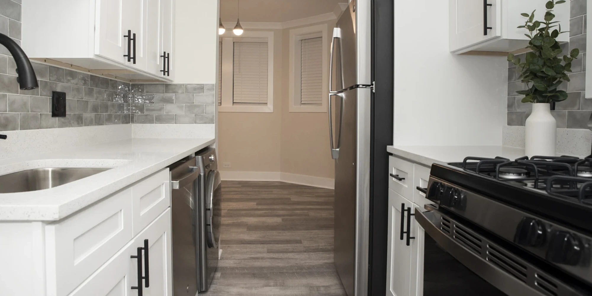3839 N Greenview Ave Apt GDN, Chicago IL properties 3839-45-n-greenview-chicago-il-60613-lake-view 3839-gdn