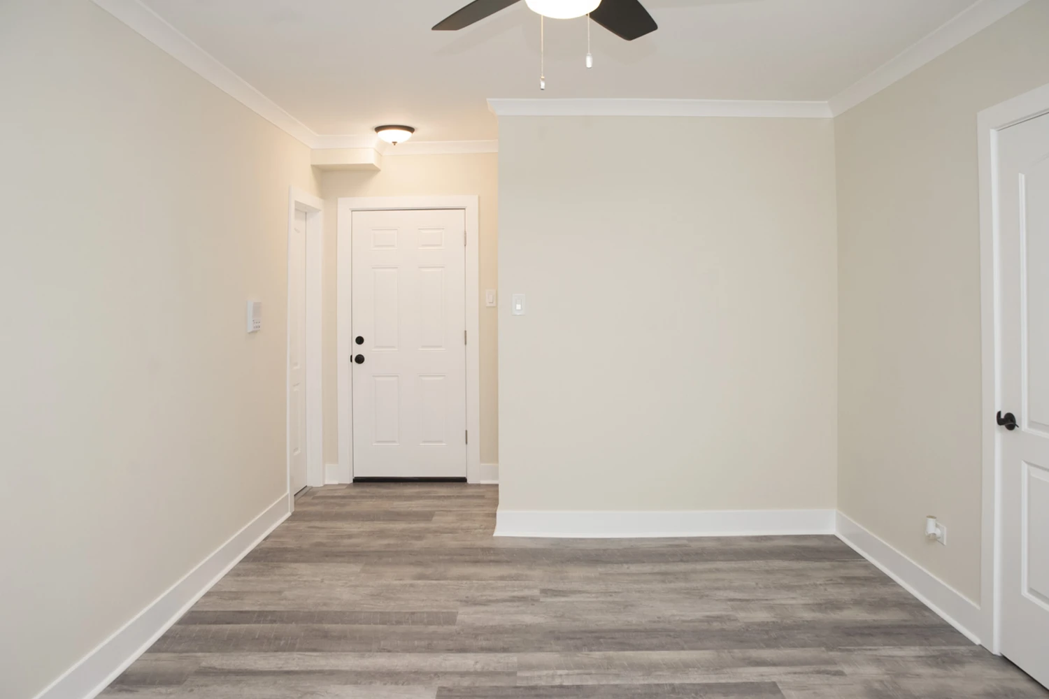 3839 N Greenview Ave Apt GDN, Chicago IL properties 3839-45-n-greenview-chicago-il-60613-lake-view 3839-gdn