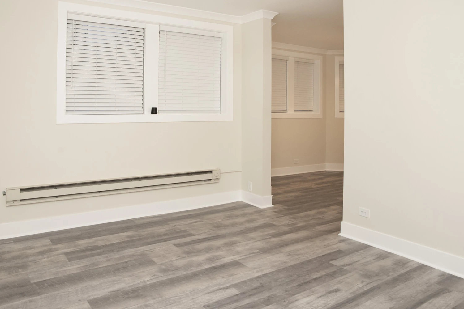 3839 N Greenview Ave Apt GDN, Chicago IL properties 3839-45-n-greenview-chicago-il-60613-lake-view 3839-gdn