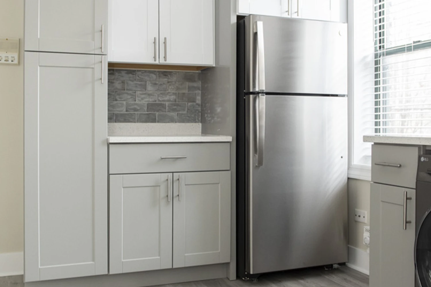 3841 N Greenview Ave Apt 2W, Chicago IL properties 3839-45-n-greenview-chicago-il-60613-lake-view 3841-2w