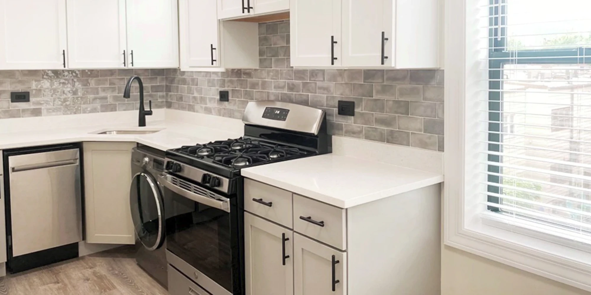 3841 N Greenview Ave Apt 3E, Chicago IL properties 3839-45-n-greenview-chicago-il-60613-lake-view 3841-3e