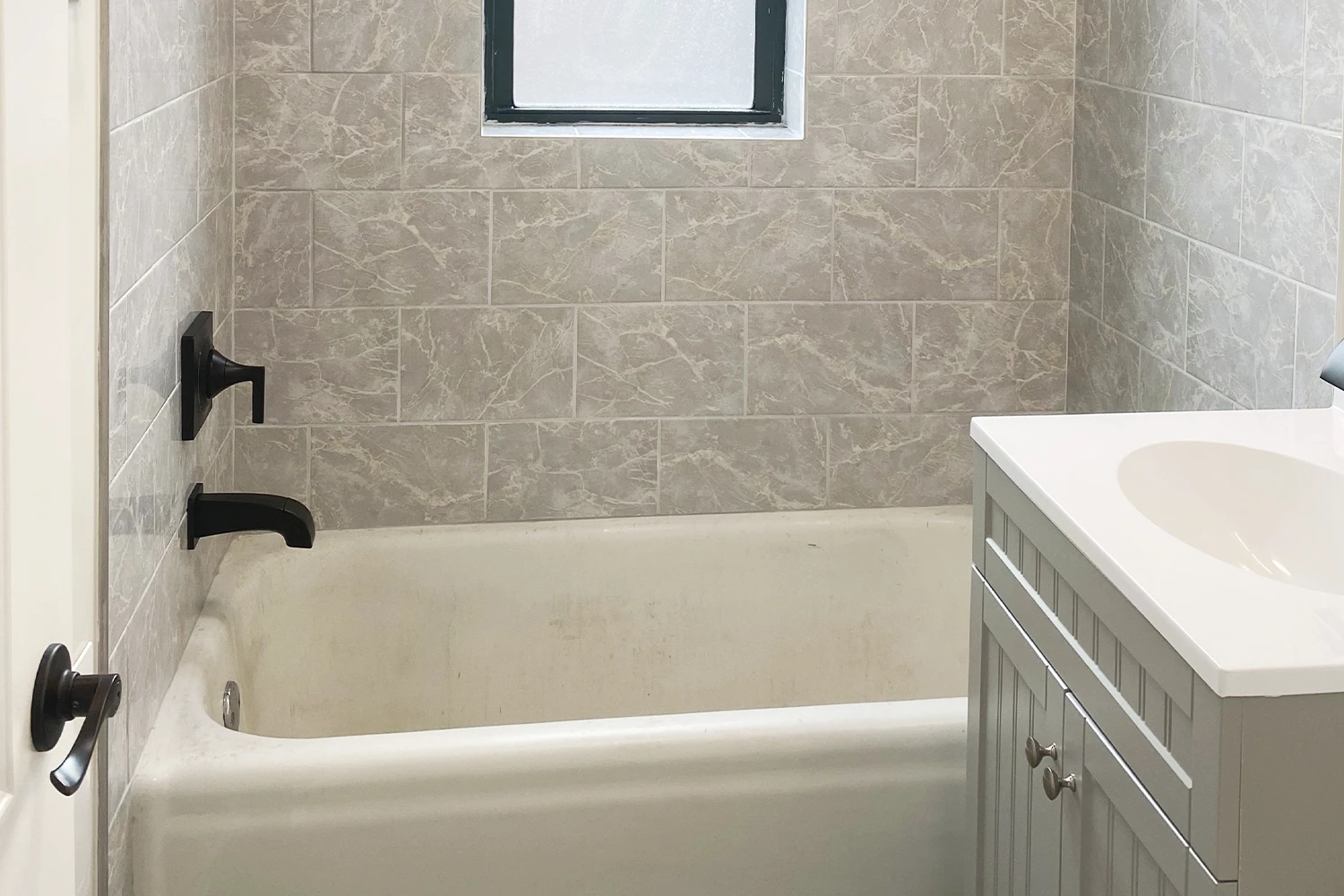 3841 N Greenview Ave Apt 3E, Chicago IL properties 3839-45-n-greenview-chicago-il-60613-lake-view 3841-3e