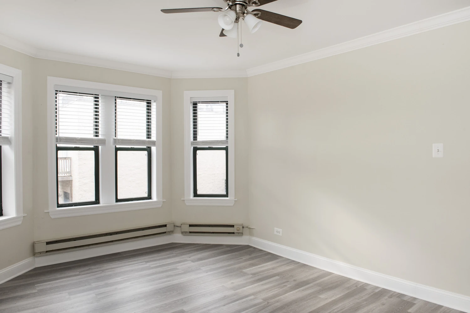 3843 N Greenview Ave Apt 3, Chicago IL properties 3839-45-n-greenview-chicago-il-60613-lake-view 3843-3