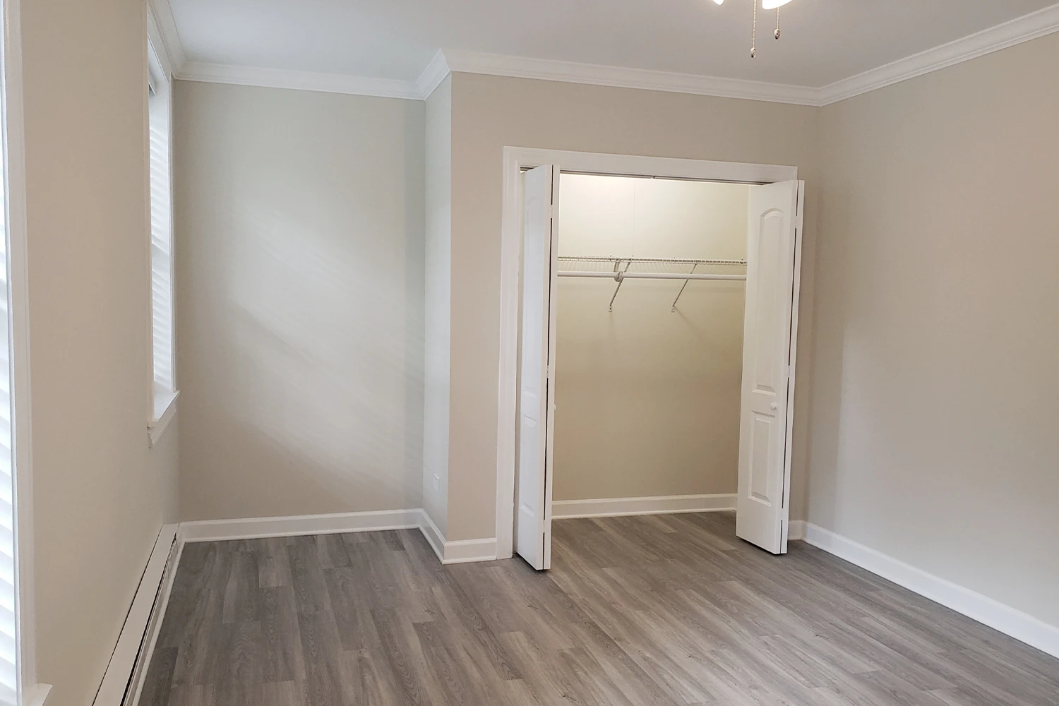 4222 N Clark St Apt 1, Chicago IL properties 4216-26-n-clark-st-chicago-il-60613-lake-view 4222-1