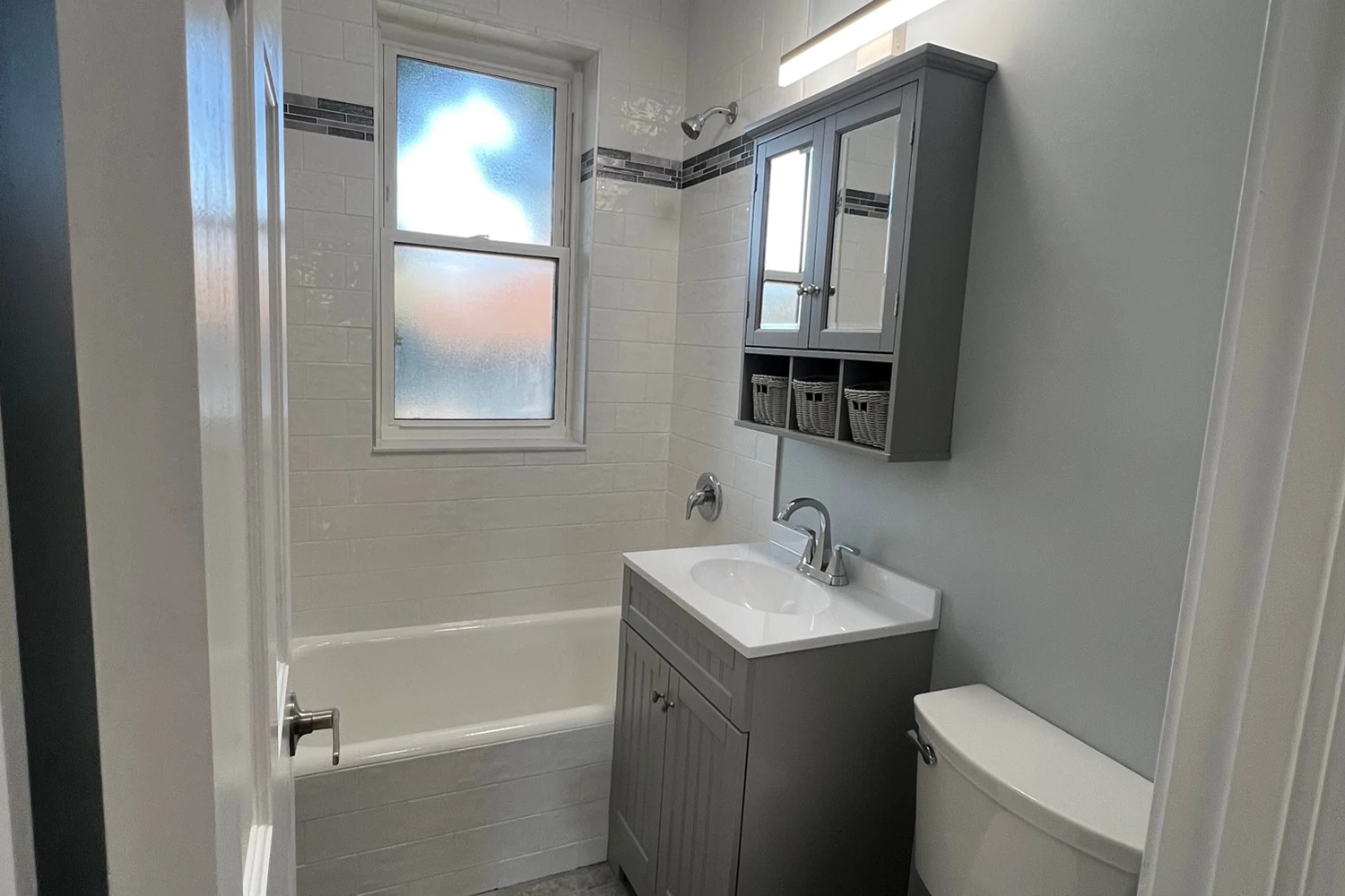 4222 N Clark St Apt 2, Chicago IL properties 4216-26-n-clark-st-chicago-il-60613-lake-view 4222-2