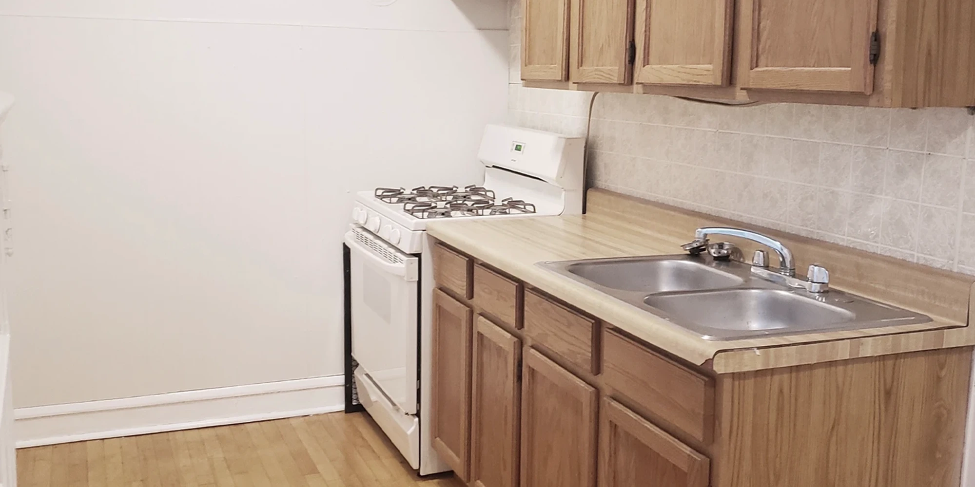 4224 N Clark St Apt 2, Chicago IL properties 4216-26-n-clark-st-chicago-il-60613-lake-view 4224-2   