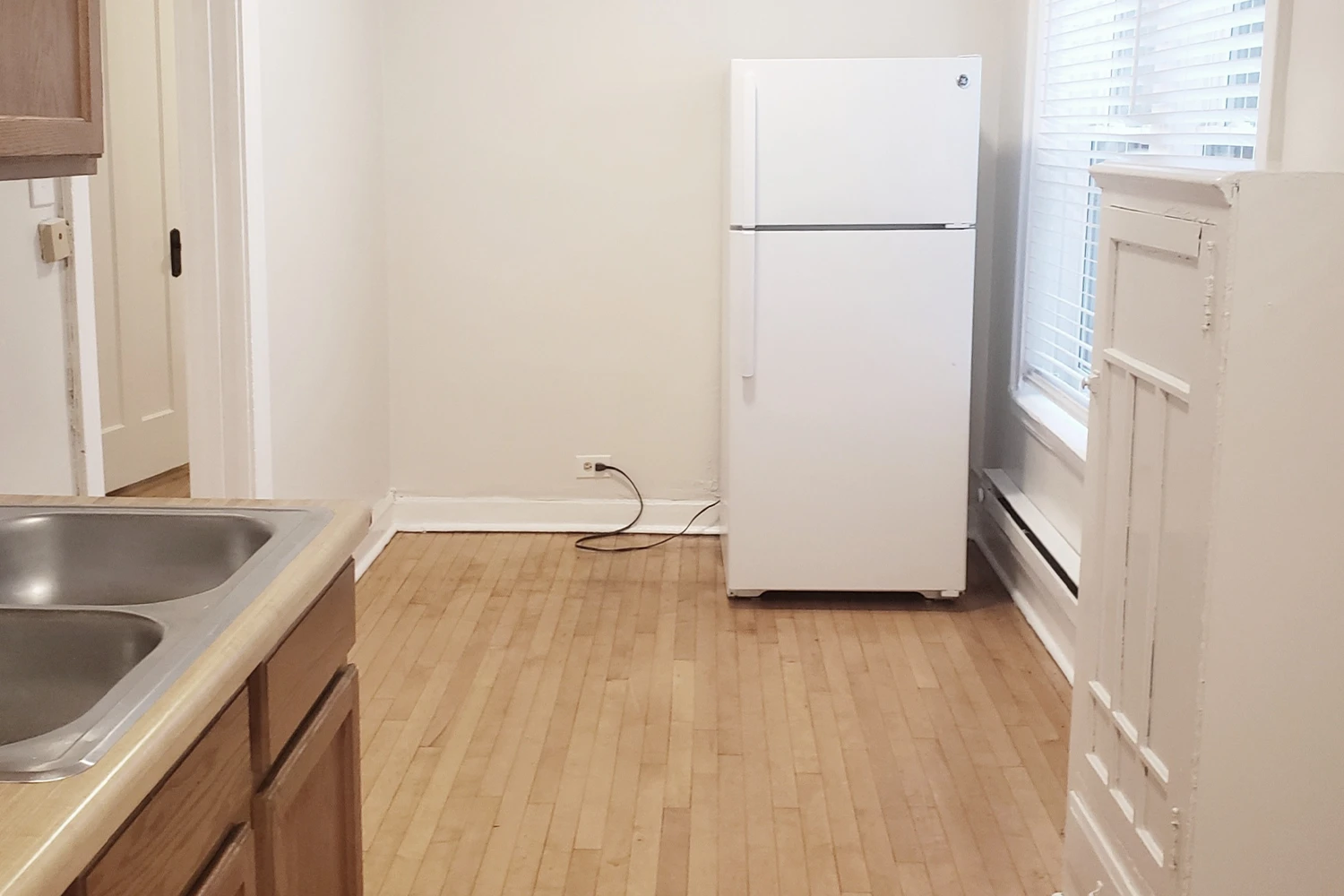 4224 N Clark St Apt 2, Chicago IL properties 4216-26-n-clark-st-chicago-il-60613-lake-view 4224-2   