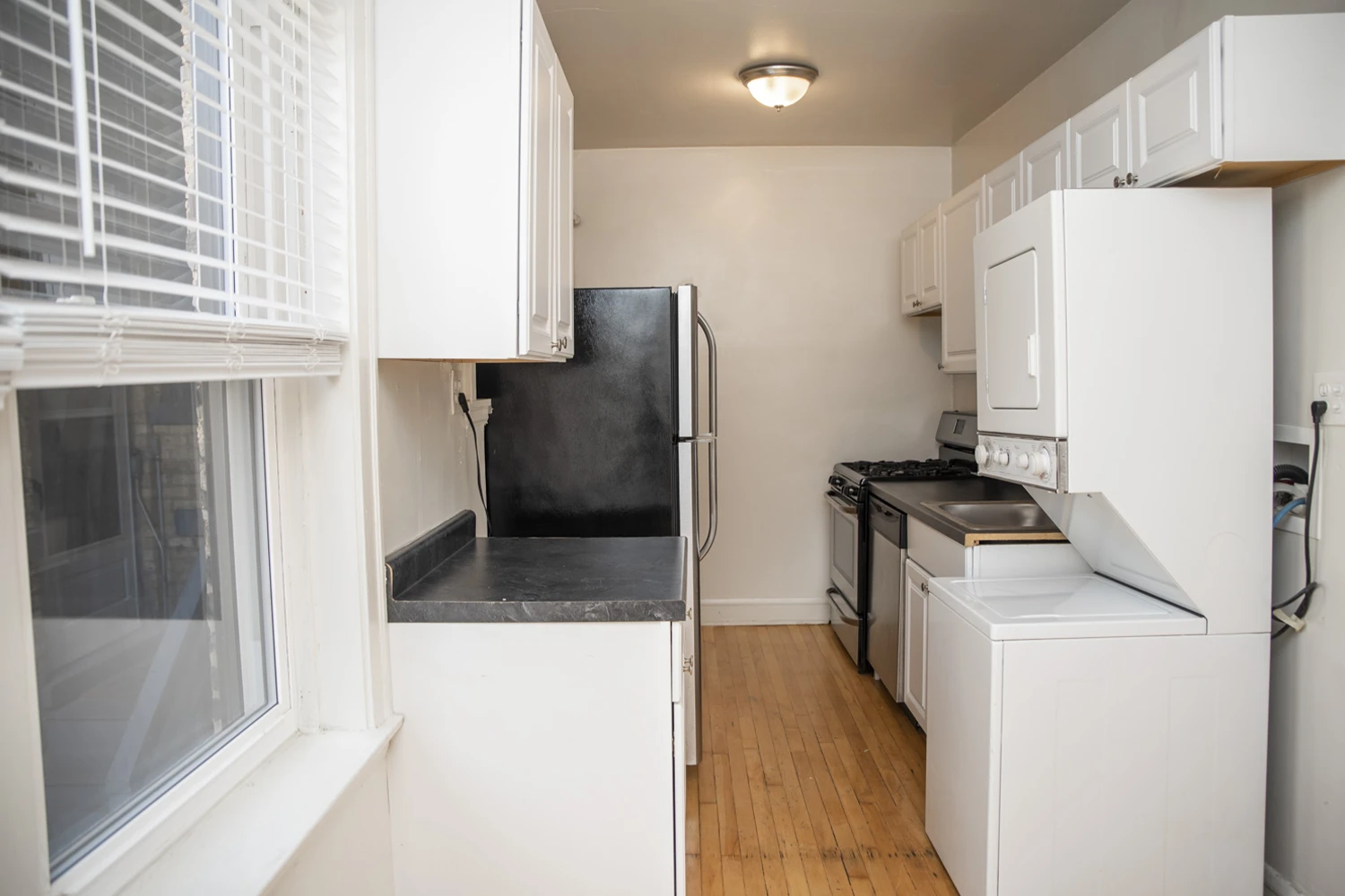 4224 N Clark St Apt 3, Chicago IL properties 4216-26-n-clark-st-chicago-il-60613-lake-view 4224-3   