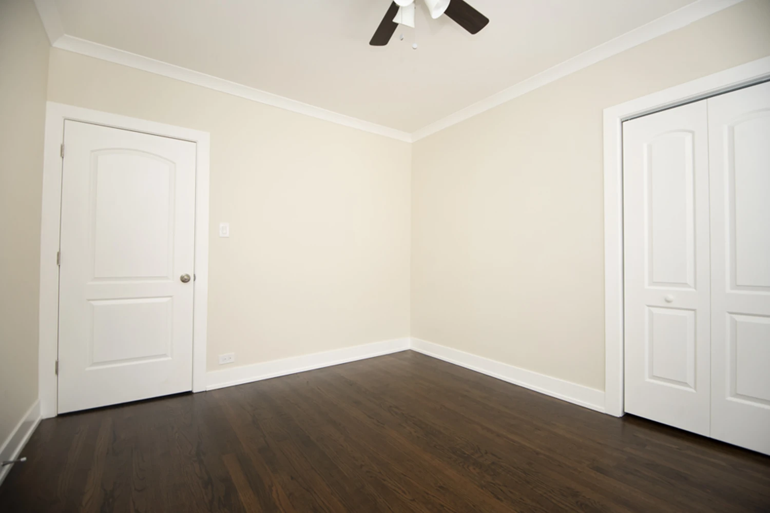 4226 N Clark St Apt 3, Chicago IL properties 4216-26-n-clark-st-chicago-il-60613-lake-view 4226-3   
