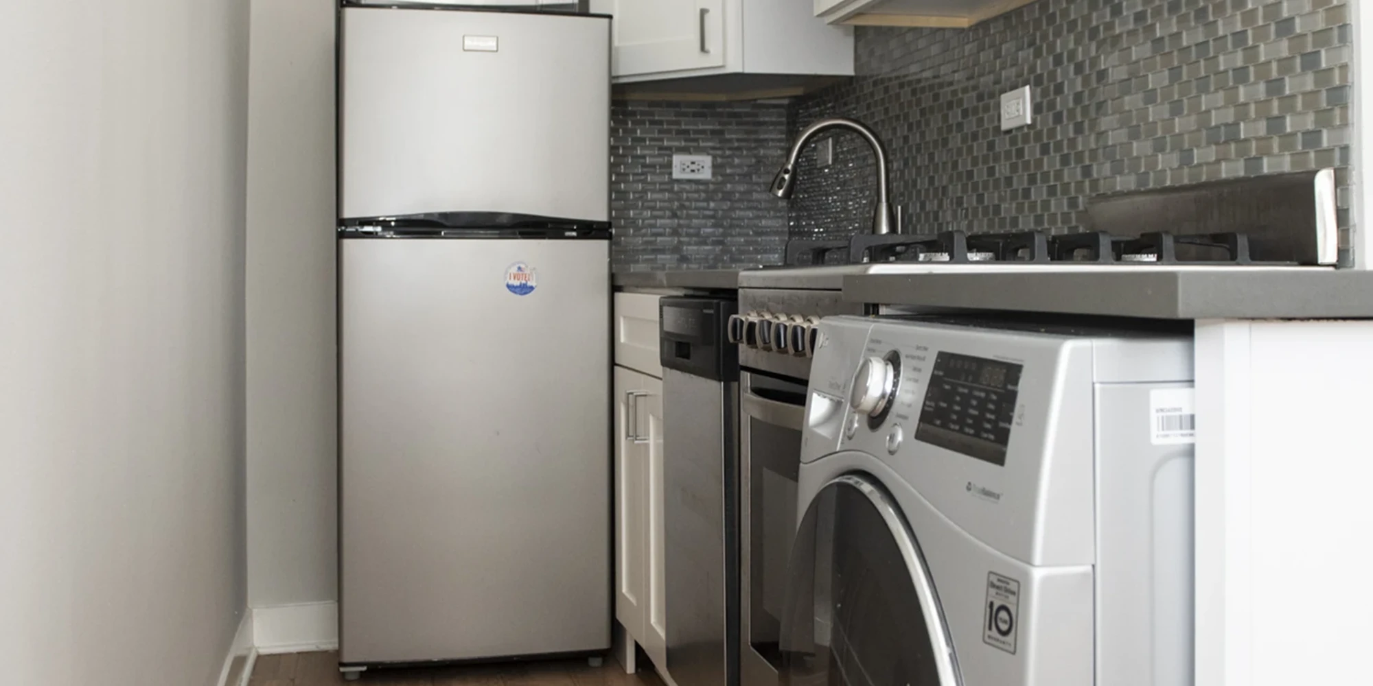 511 W Belmont Ave Apt 2, Chicago IL properties 511-w-belmont-chicago-il-60657-lake-view 511-2