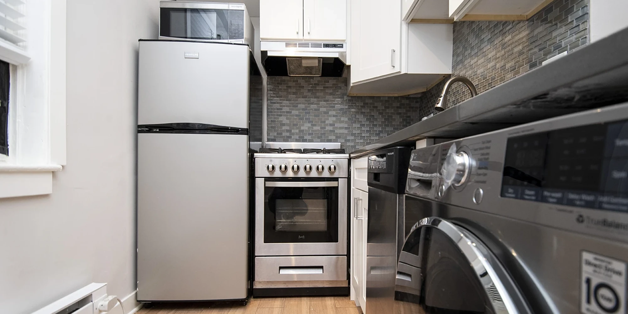 511 W Belmont Ave Apt 23, Chicago IL properties 511-w-belmont-chicago-il-60657-lake-view 511-23