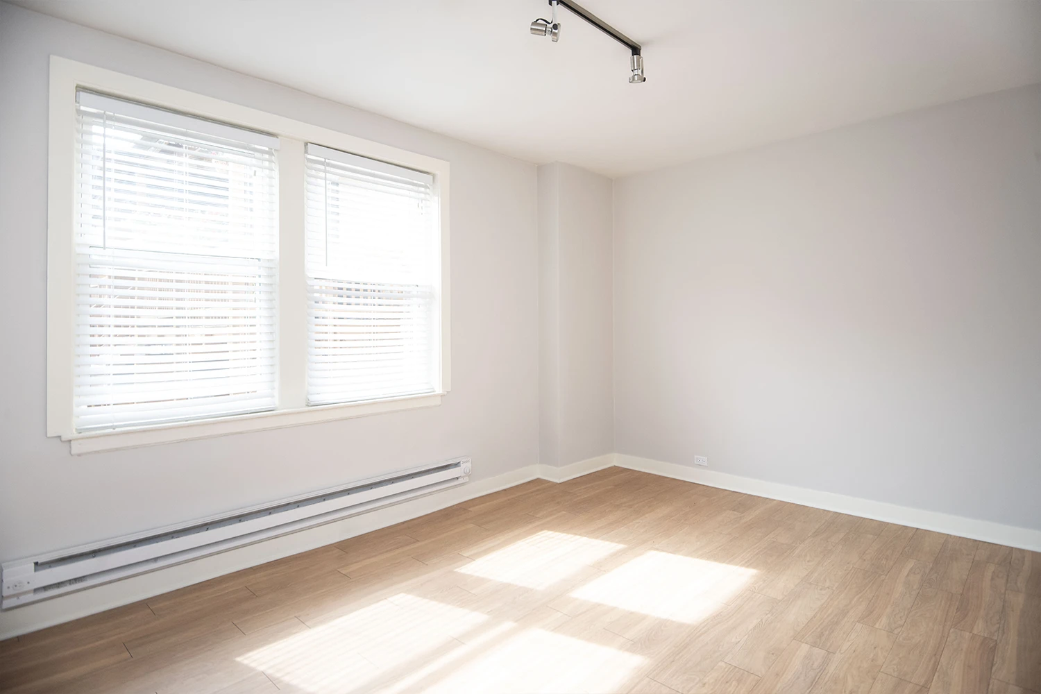 511 W Belmont Ave Apt 27, Chicago IL properties 511-w-belmont-chicago-il-60657-lake-view 511-27