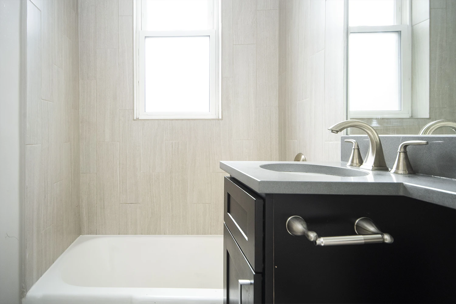 511 W Belmont Ave Apt 27, Chicago IL properties 511-w-belmont-chicago-il-60657-lake-view 511-27