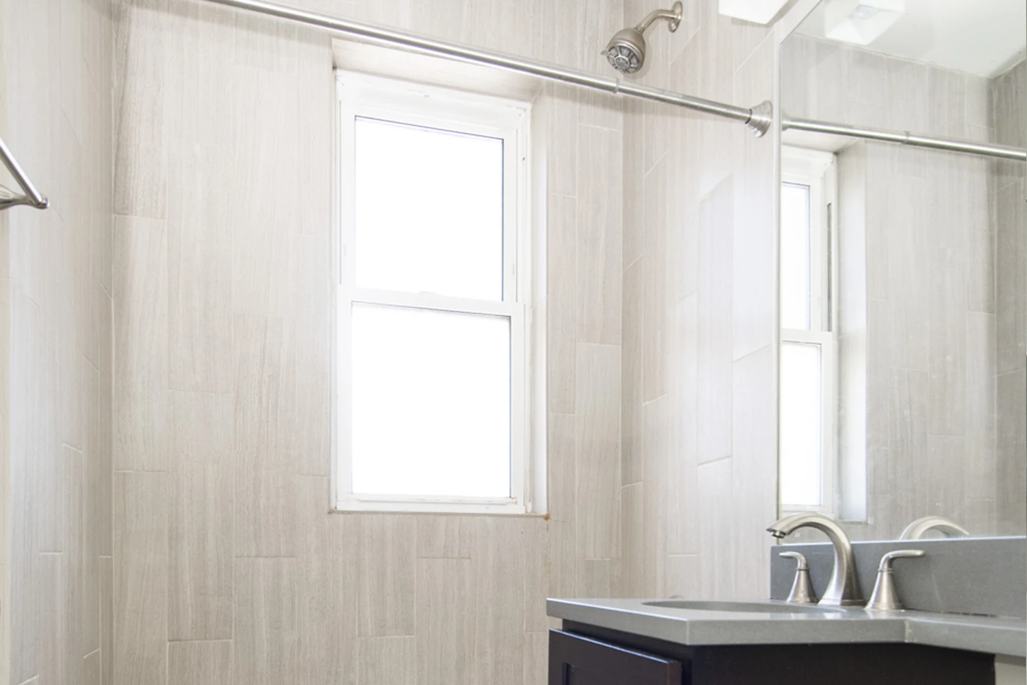 511 W Belmont Ave Apt 28, Chicago IL properties 511-w-belmont-chicago-il-60657-lake-view 511-28