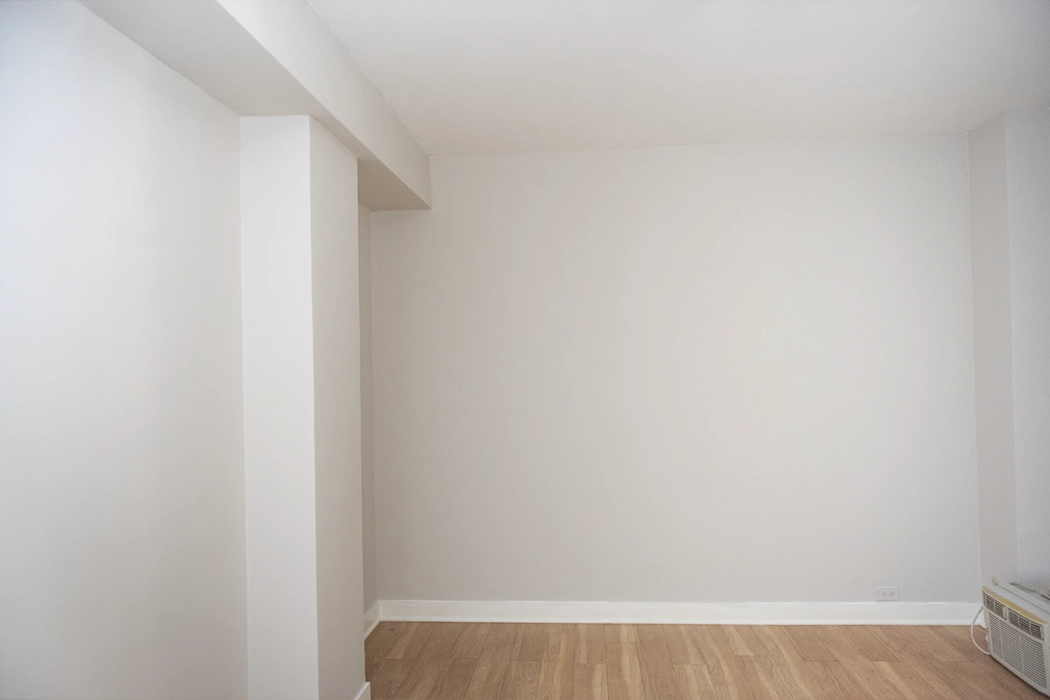 511 W Belmont Ave Apt 3, Chicago IL properties 511-w-belmont-chicago-il-60657-lake-view 511-3