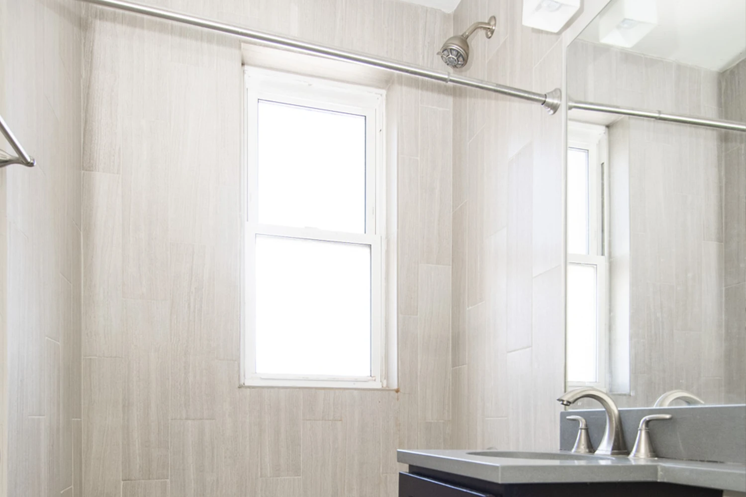 511 W Belmont Ave Apt 38, Chicago IL properties 511-w-belmont-chicago-il-60657-lake-view 511-38