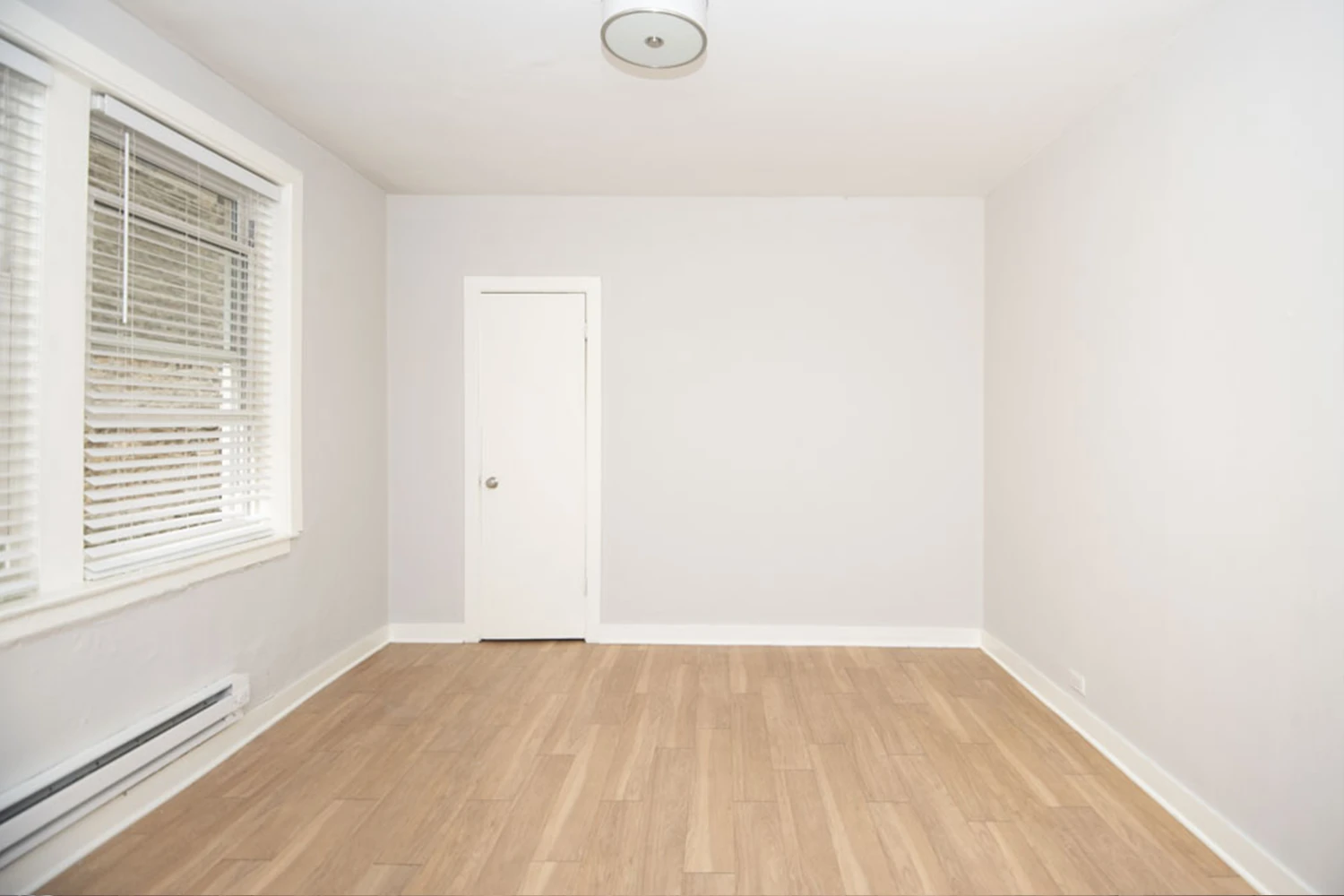 511 W Belmont Ave Apt 4, Chicago IL properties 511-w-belmont-chicago-il-60657-lake-view 511-4