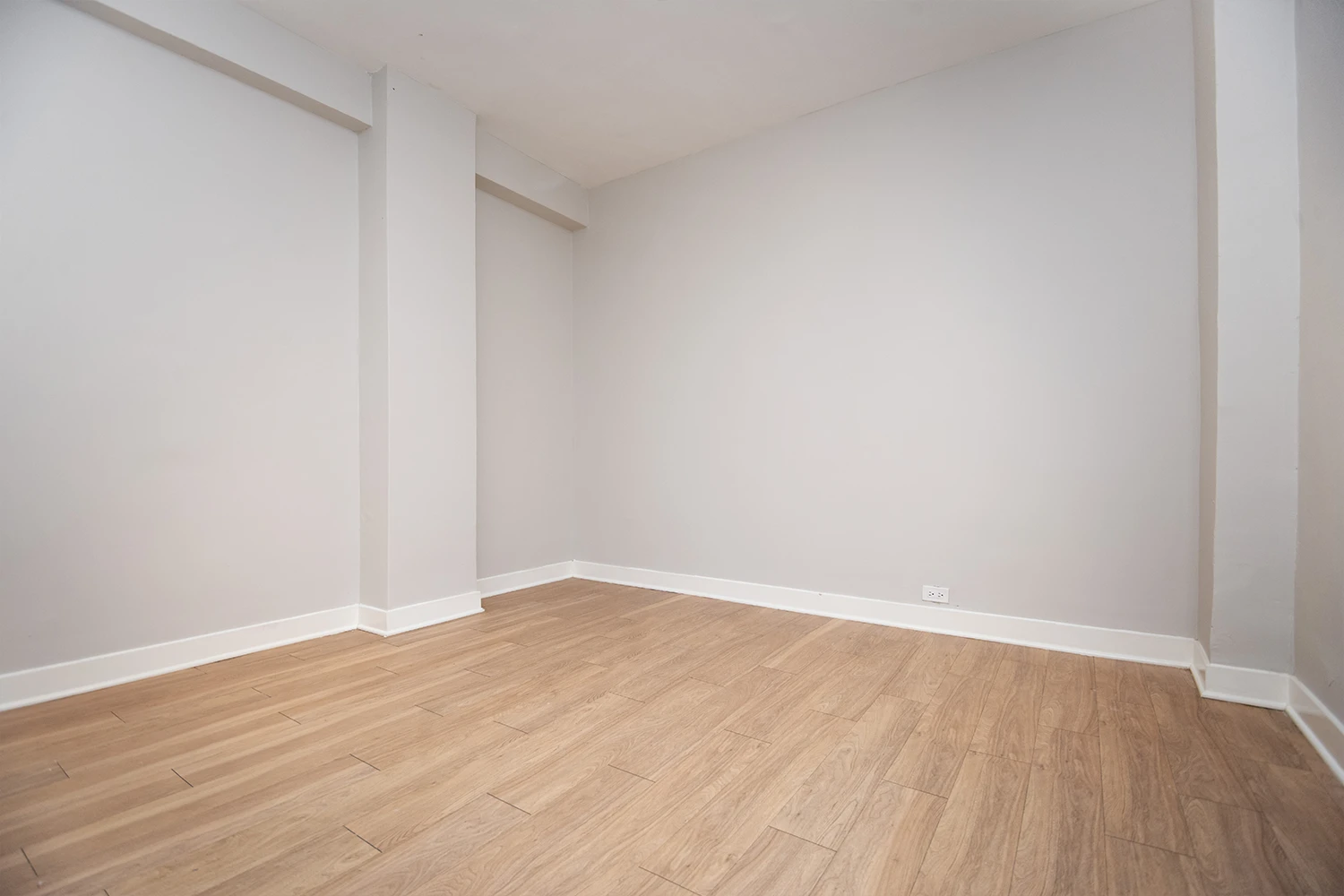 511 W Belmont Ave Apt 43, Chicago IL properties 511-w-belmont-chicago-il-60657-lake-view 511-43