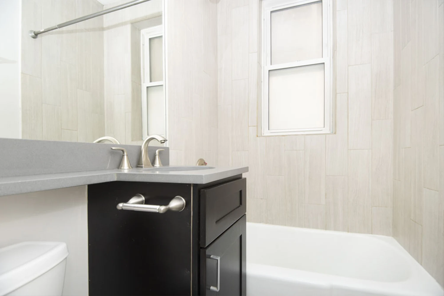 511 W Belmont Ave Apt 46, Chicago IL properties 511-w-belmont-chicago-il-60657-lake-view 511-46   