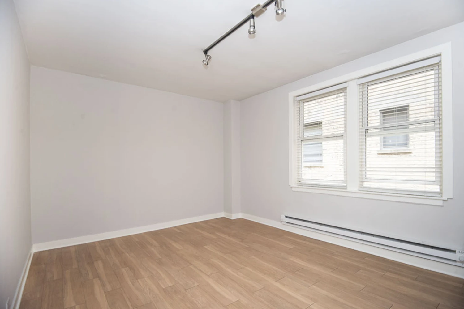 511 W Belmont Ave Apt 46, Chicago IL properties 511-w-belmont-chicago-il-60657-lake-view 511-46   
