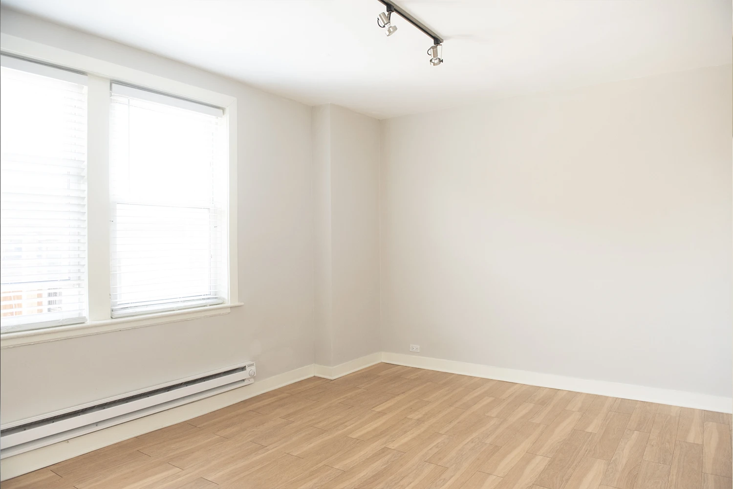 511 W Belmont Ave Apt 47, Chicago IL properties 511-w-belmont-chicago-il-60657-lake-view 511-47