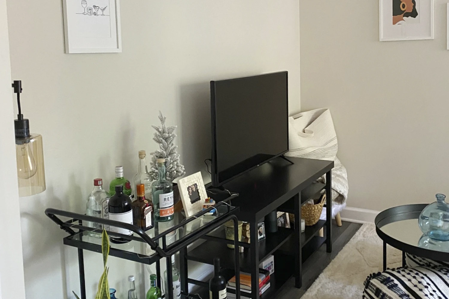 646 W Roscoe St Apt 2N, Chicago IL properties 646-48-w-roscoe-chicago-il-60657-lake-view 646-2n