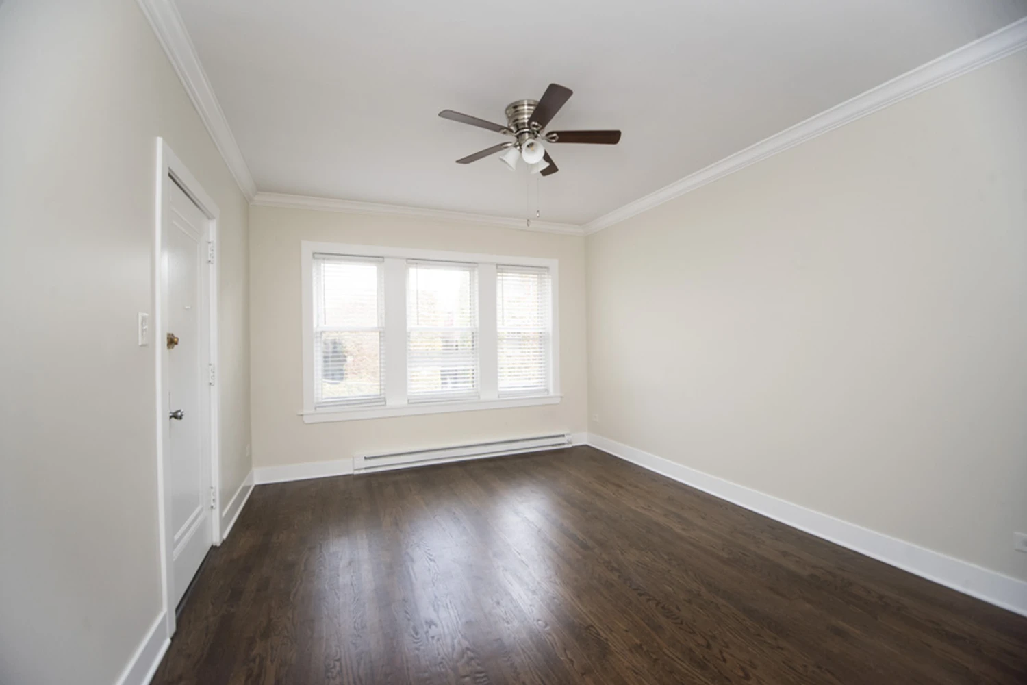 646 W Roscoe St Apt 2S, Chicago IL properties 646-48-w-roscoe-chicago-il-60657-lake-view 646-2s   