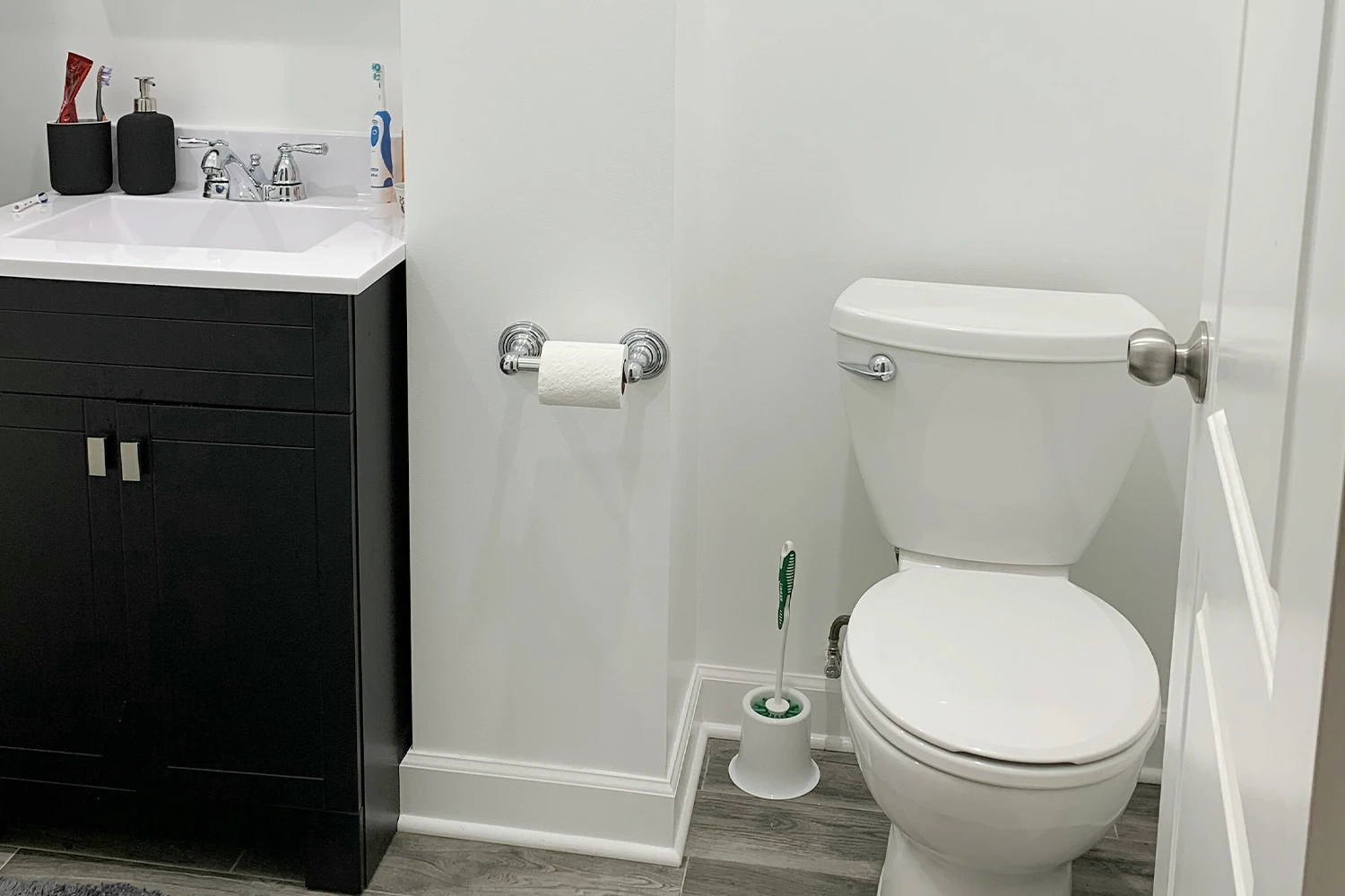 646 W Roscoe St Apt GDN, Chicago IL properties 646-48-w-roscoe-chicago-il-60657-lake-view 646-gdn