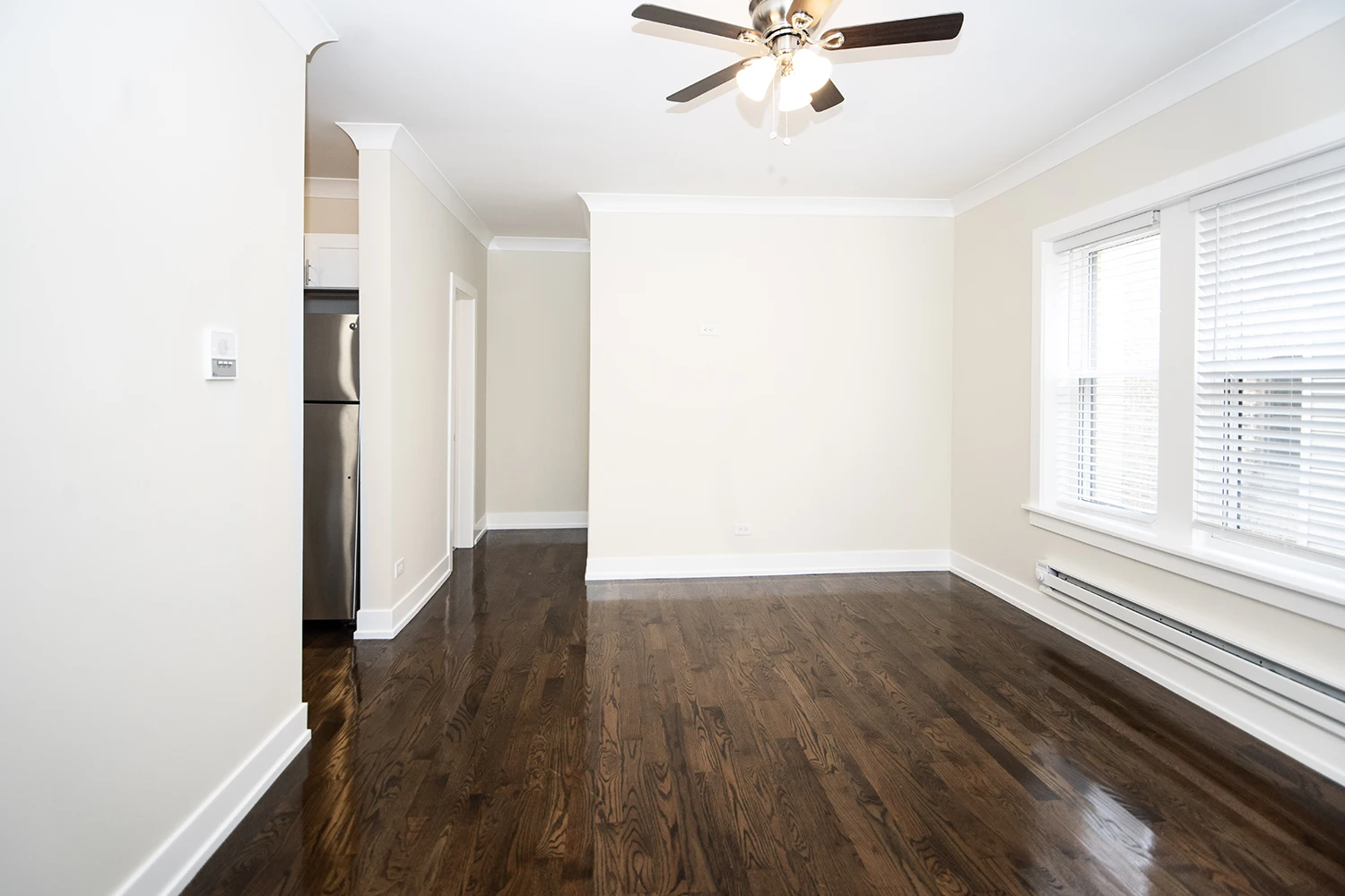 648 W Roscoe St Apt 2N, Chicago IL properties 646-48-w-roscoe-chicago-il-60657-lake-view 648-2n