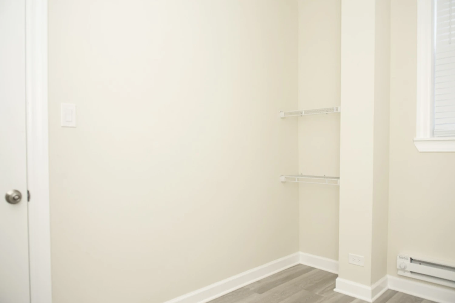 648 W Roscoe St Apt SG, Chicago IL properties 646-48-w-roscoe-chicago-il-60657-lake-view 648-sg