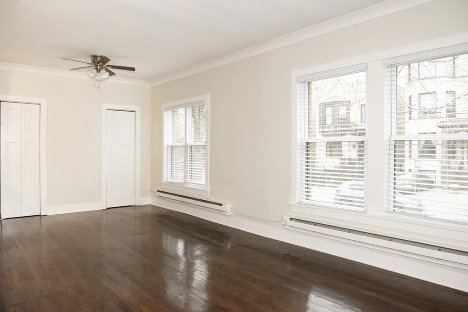 724 W Roscoe St Apt 1S, Chicago IL properties 724-32-w-roscoe-st-chicago-il-60657-lake-view 724-1s