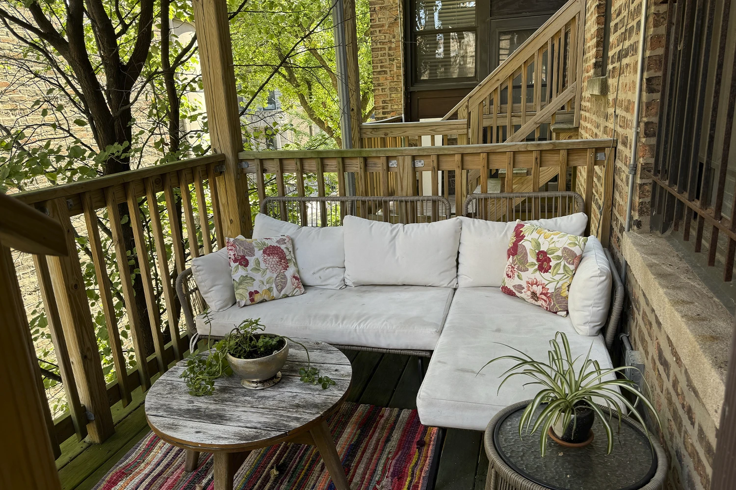 724 W Roscoe St Apt 2N, Chicago IL properties 724-32-w-roscoe-st-chicago-il-60657-lake-view 724-2n