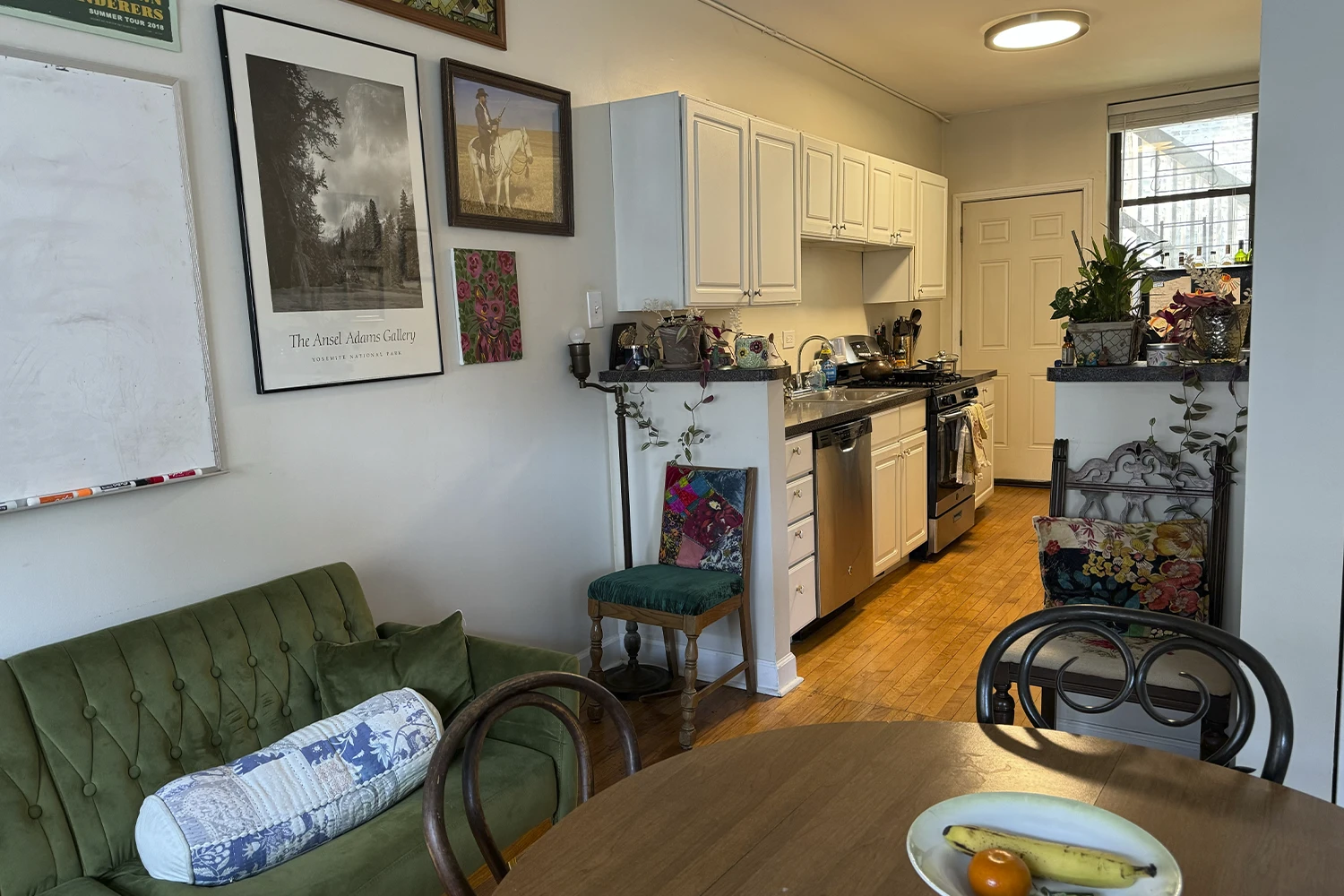 724 W Roscoe St Apt 2N, Chicago IL properties 724-32-w-roscoe-st-chicago-il-60657-lake-view 724-2n