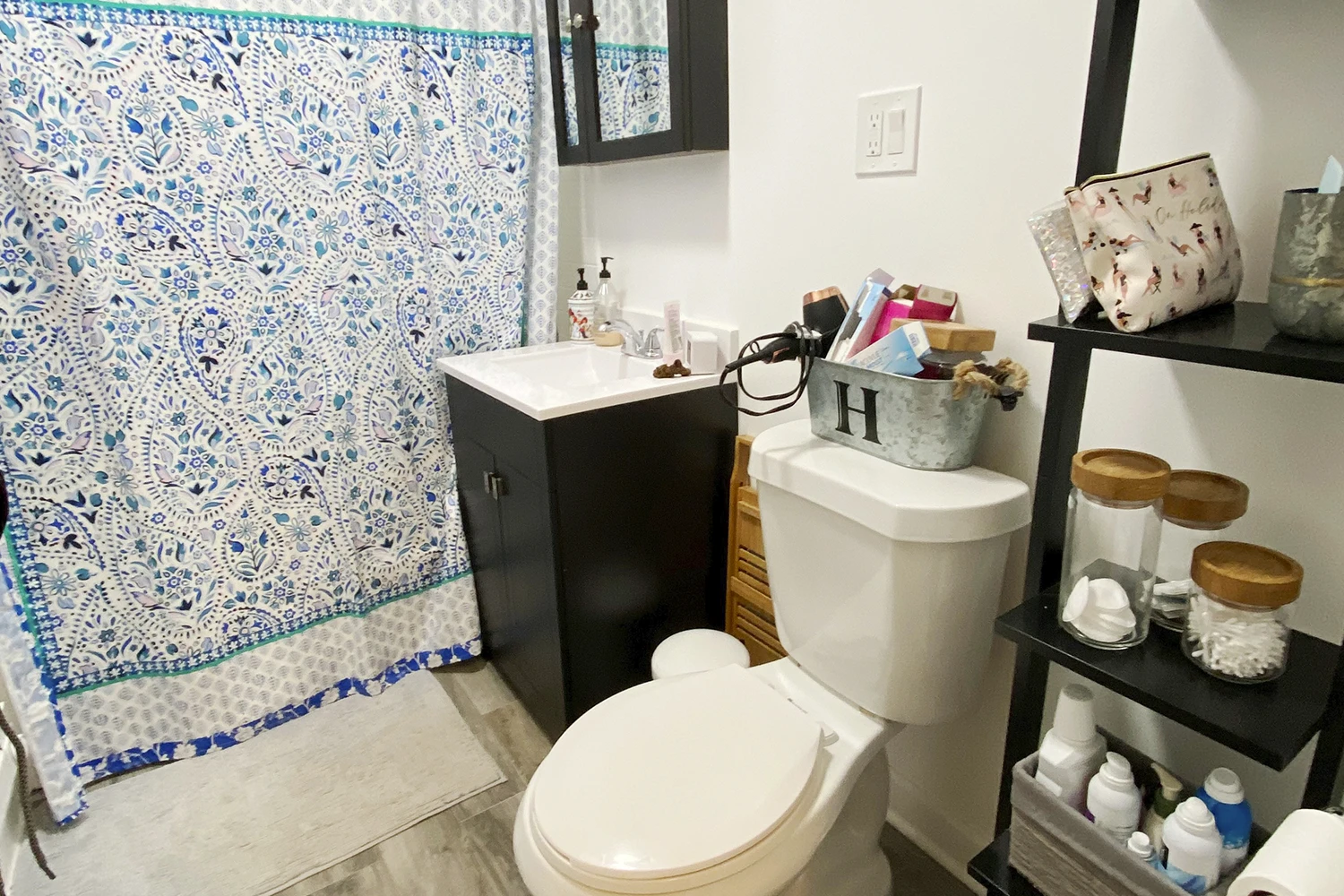 726 W Roscoe St Apt 1N, Chicago IL properties 724-32-w-roscoe-st-chicago-il-60657-lake-view 726-1n