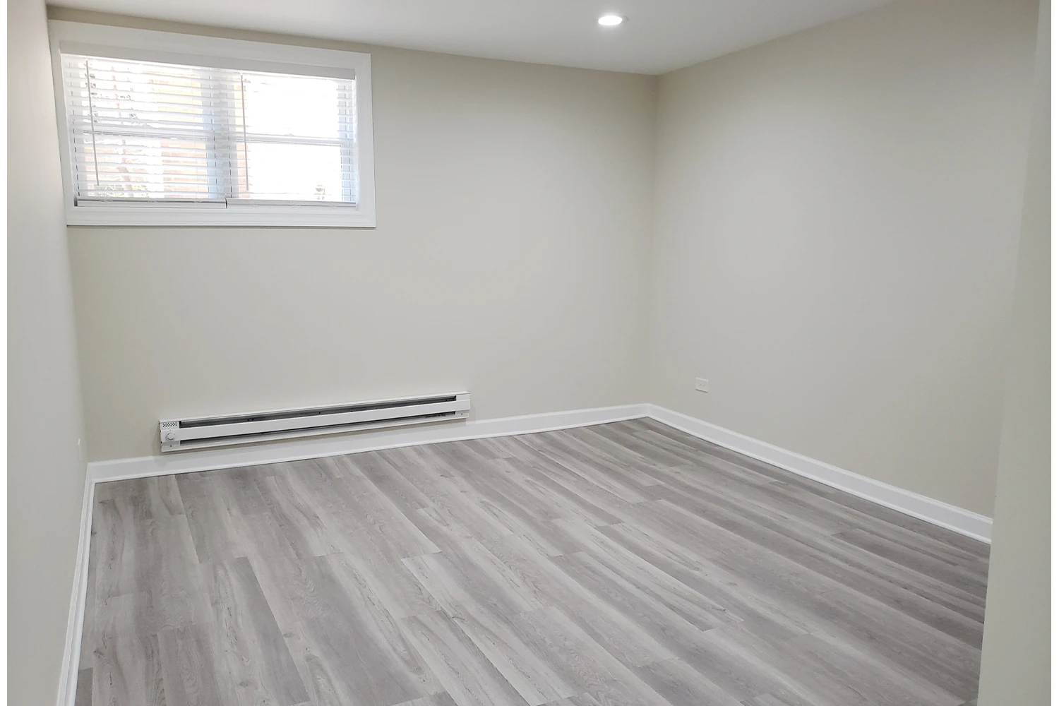 726 W Roscoe St Apt NGD, Chicago IL properties 724-32-w-roscoe-st-chicago-il-60657-lake-view 726-ngd